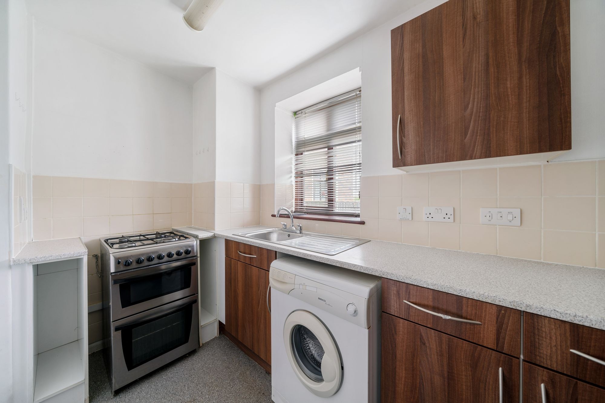 Images for Lennox Road, Haden Court Lennox Road, N4 EAID:2092695728 BID:d78cdad6-8851-45ca-b966-38a91e6bb6bf