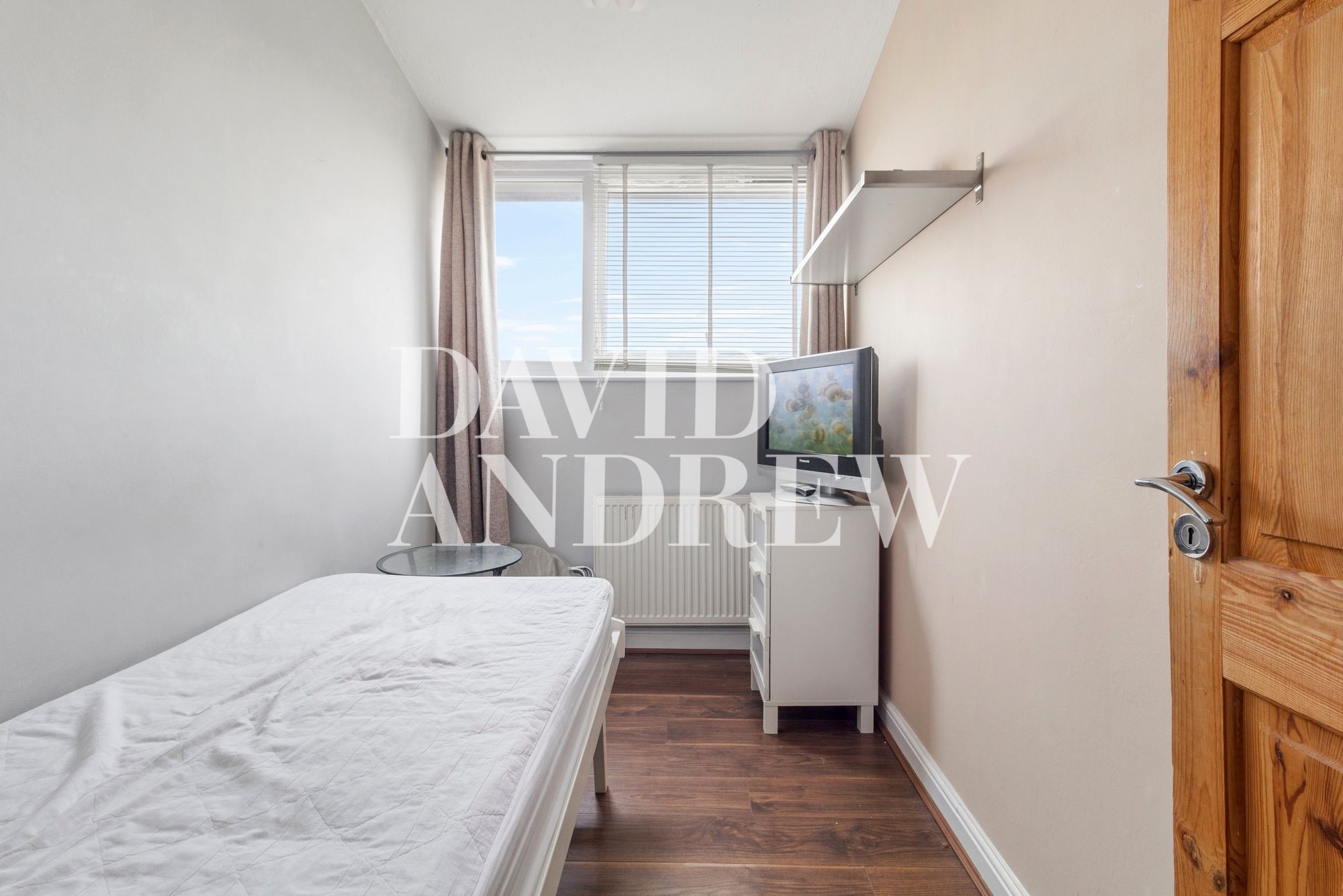 Images for Palmers Road, London, N11 EAID:2092695728 BID:d78cdad6-8851-45ca-b966-38a91e6bb6bf