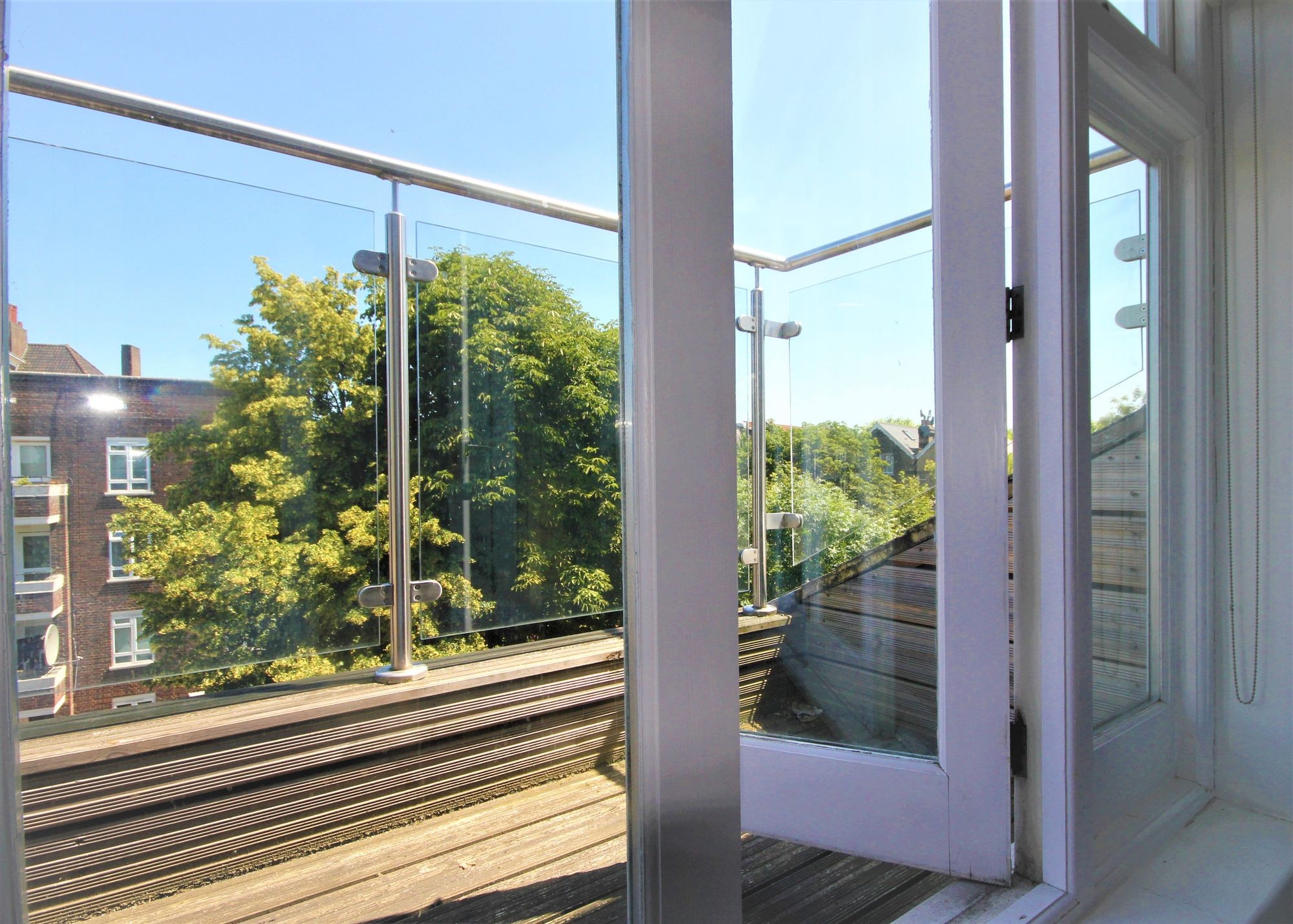 Images for Lancaster Road, London, N4 EAID:2092695728 BID:d78cdad6-8851-45ca-b966-38a91e6bb6bf