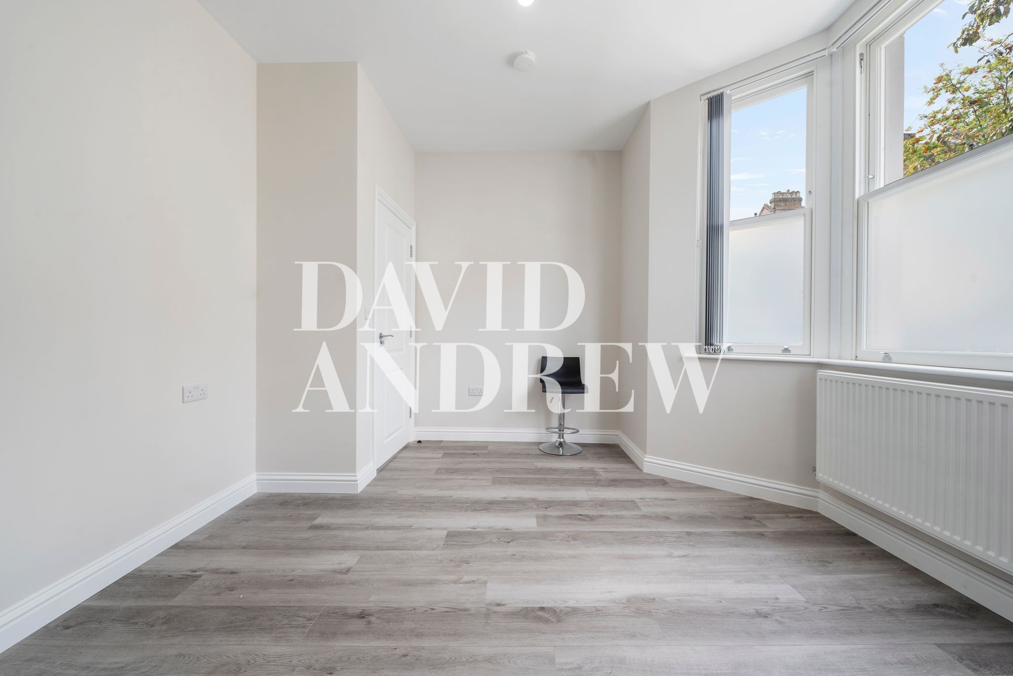 Images for Parolles Road, London, N19 EAID:2092695728 BID:a6721746-bd1f-4561-86df-c186f35b52e2