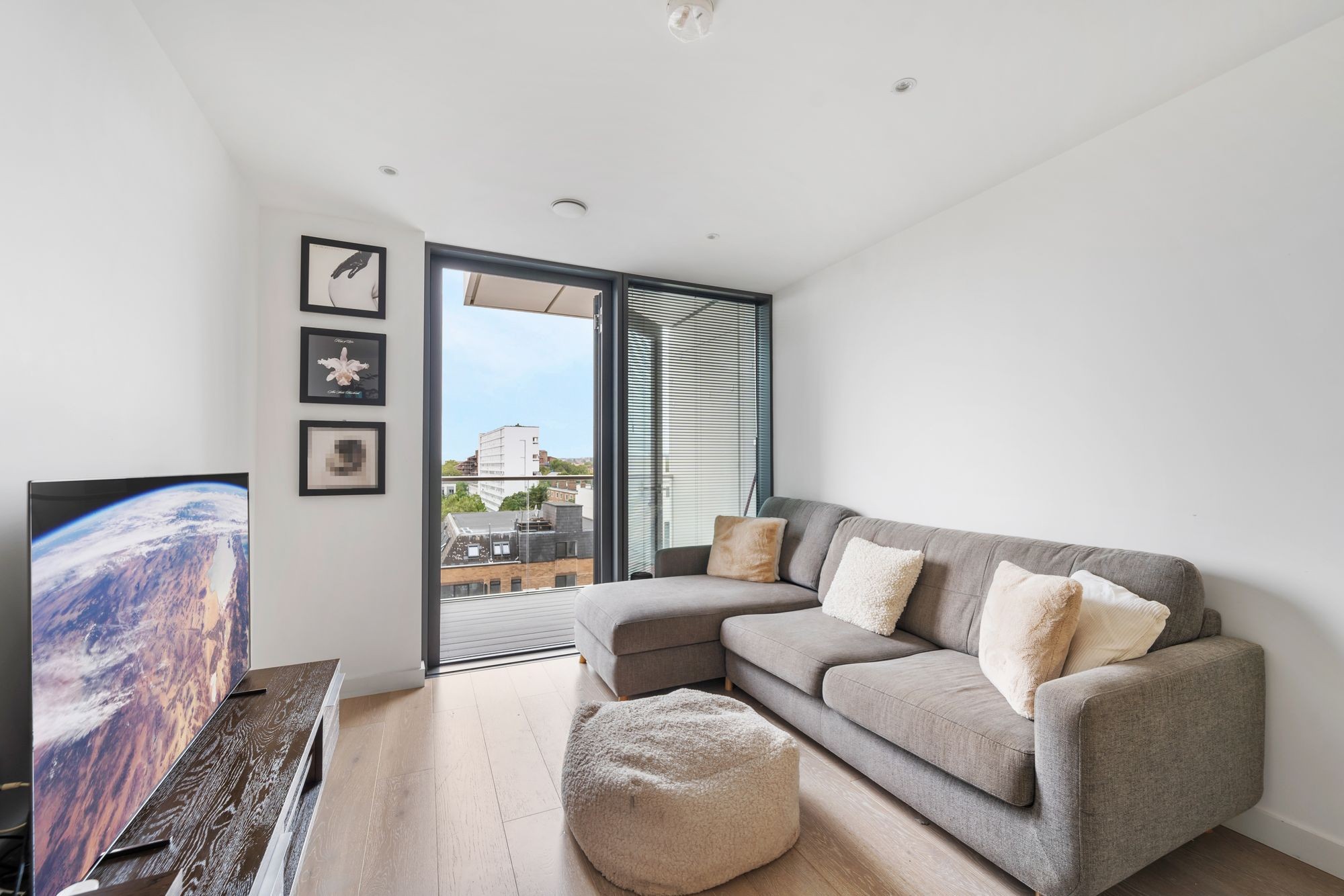 Images for City North Place, Carriage House, N4 EAID:2092695728 BID:d78cdad6-8851-45ca-b966-38a91e6bb6bf