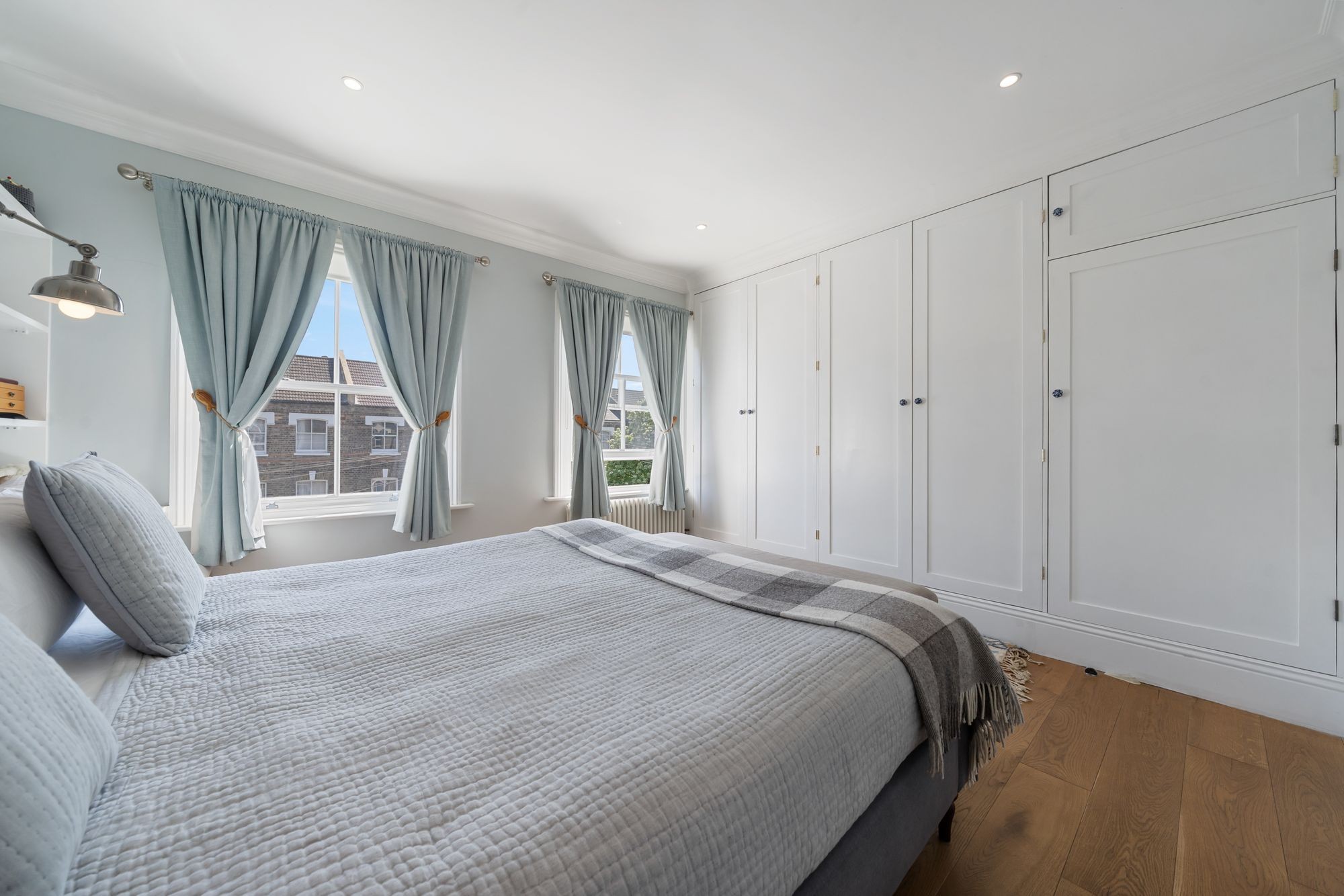 Images for Roden Street, London, N7 EAID:2092695728 BID:a6721746-bd1f-4561-86df-c186f35b52e2