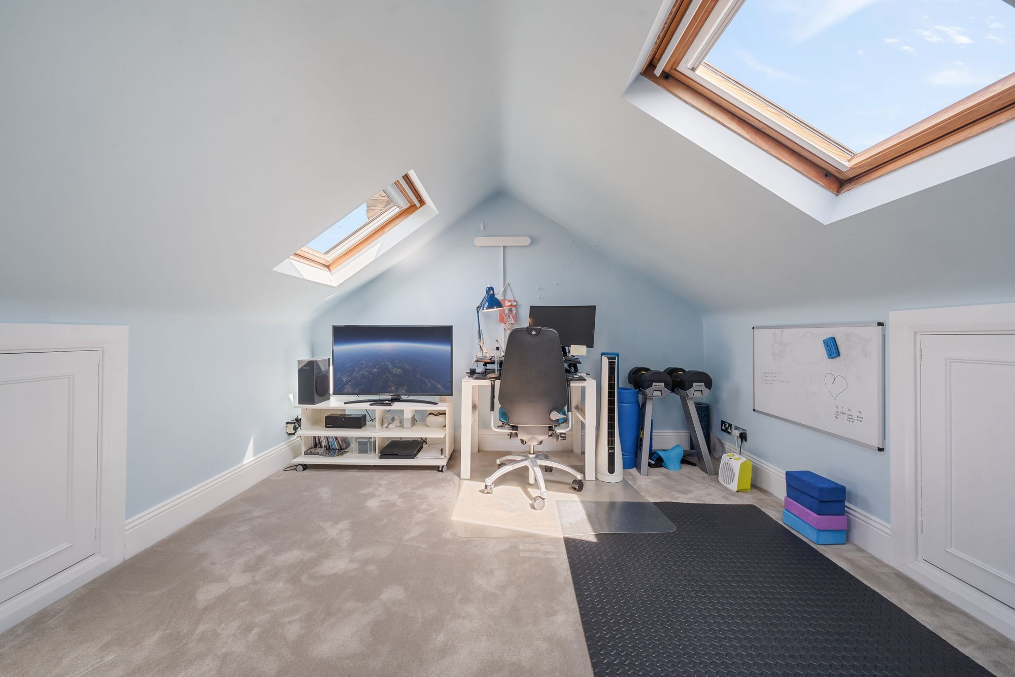 Images for Roden Street, London, N7 EAID:2092695728 BID:a6721746-bd1f-4561-86df-c186f35b52e2