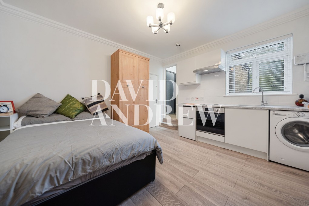 View Full Details for Durham Road, London, N2 - EAID:2092695728, BID:a6721746-bd1f-4561-86df-c186f35b52e2