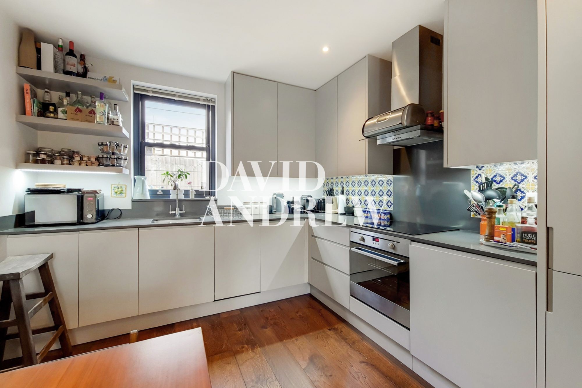 Images for Gordon Close, London, N19 EAID:2092695728 BID:a6721746-bd1f-4561-86df-c186f35b52e2