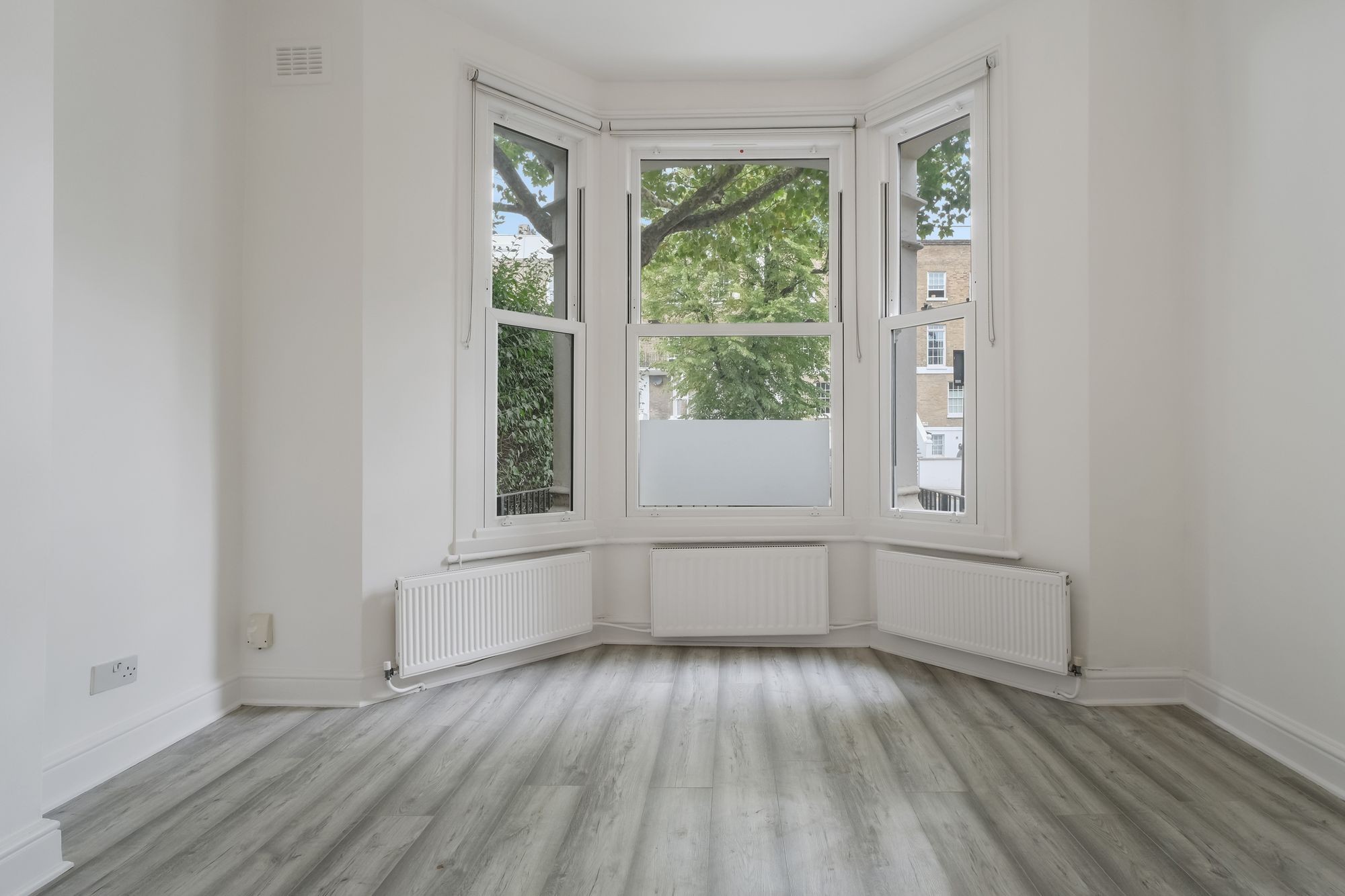 Images for Hanley Road, London, N4 EAID:2092695728 BID:d78cdad6-8851-45ca-b966-38a91e6bb6bf