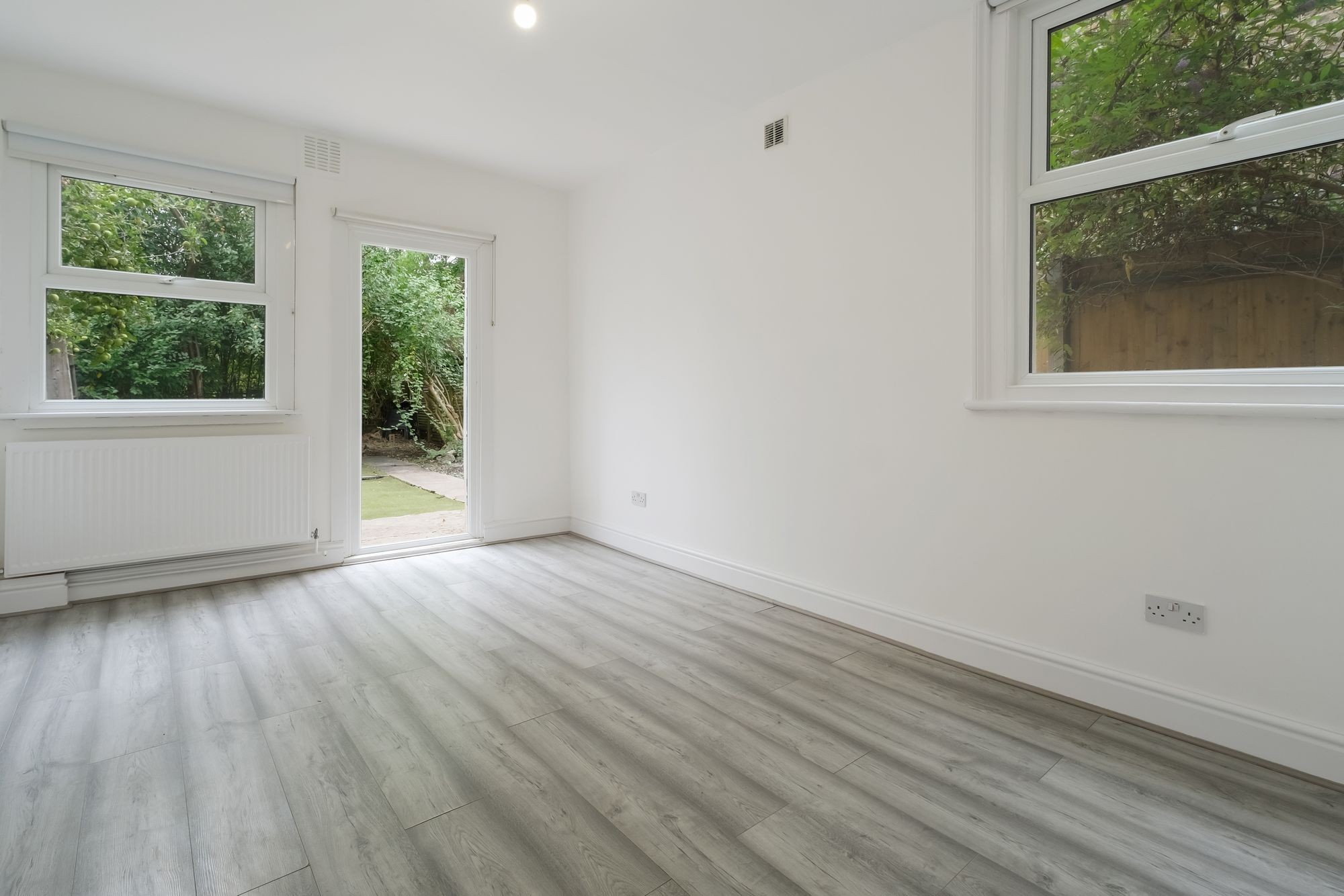 Images for Hanley Road, London, N4 EAID:2092695728 BID:d78cdad6-8851-45ca-b966-38a91e6bb6bf