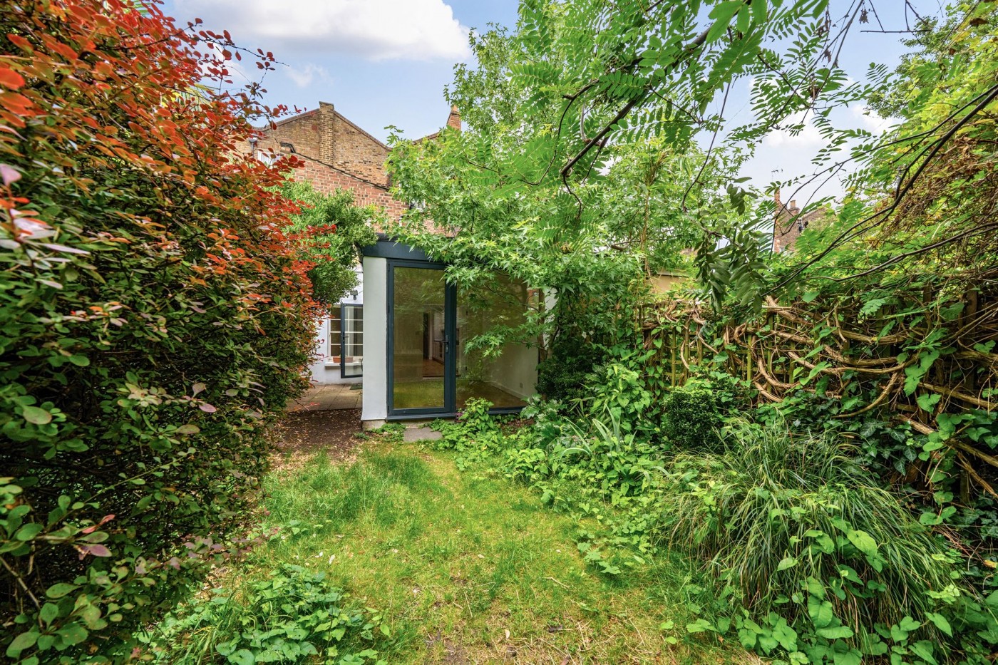 Images for Axminster Road, London, N7 EAID:2092695728 BID:a6721746-bd1f-4561-86df-c186f35b52e2
