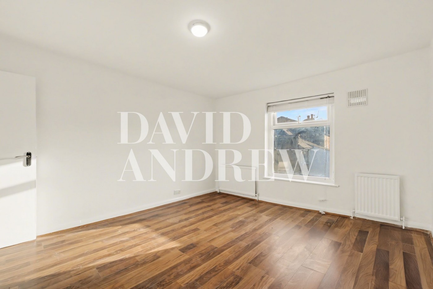 Images for Holloway Road, London, N19 EAID:2092695728 BID:a6721746-bd1f-4561-86df-c186f35b52e2