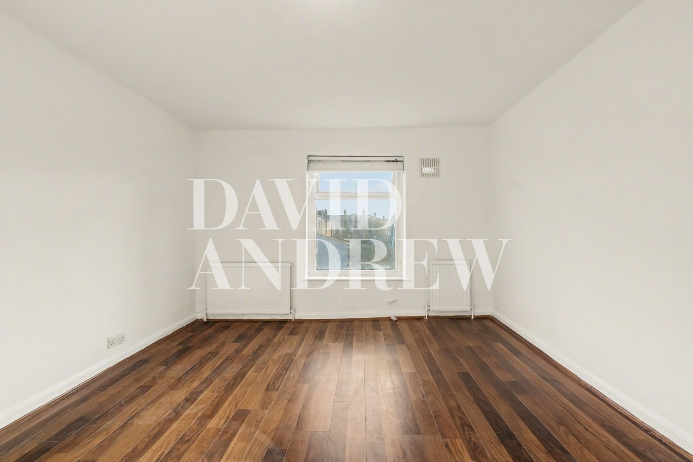 Images for Holloway Road, London, N19 EAID:2092695728 BID:a6721746-bd1f-4561-86df-c186f35b52e2