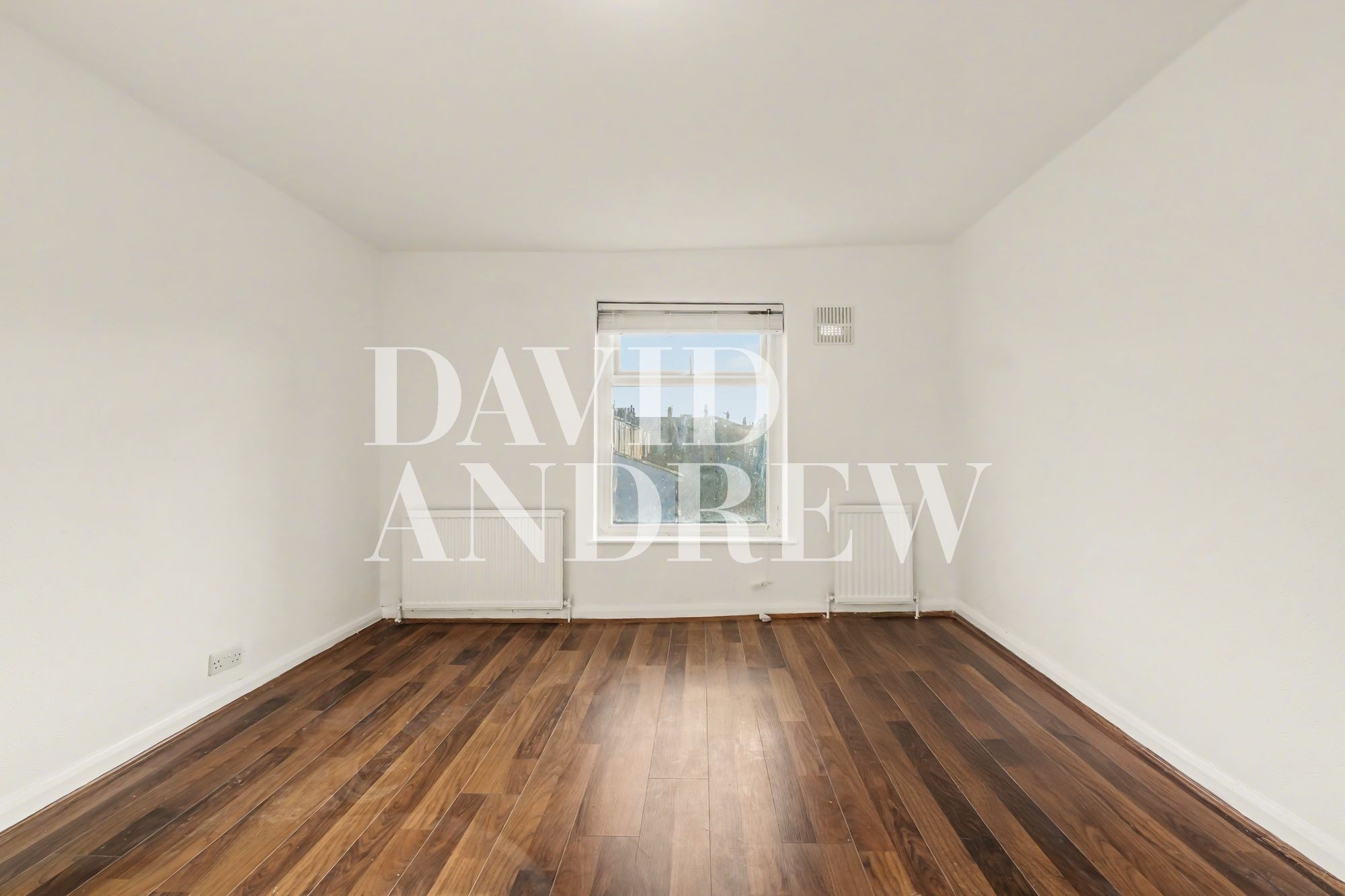 Images for Holloway Road, London, N19 EAID:2092695728 BID:a6721746-bd1f-4561-86df-c186f35b52e2