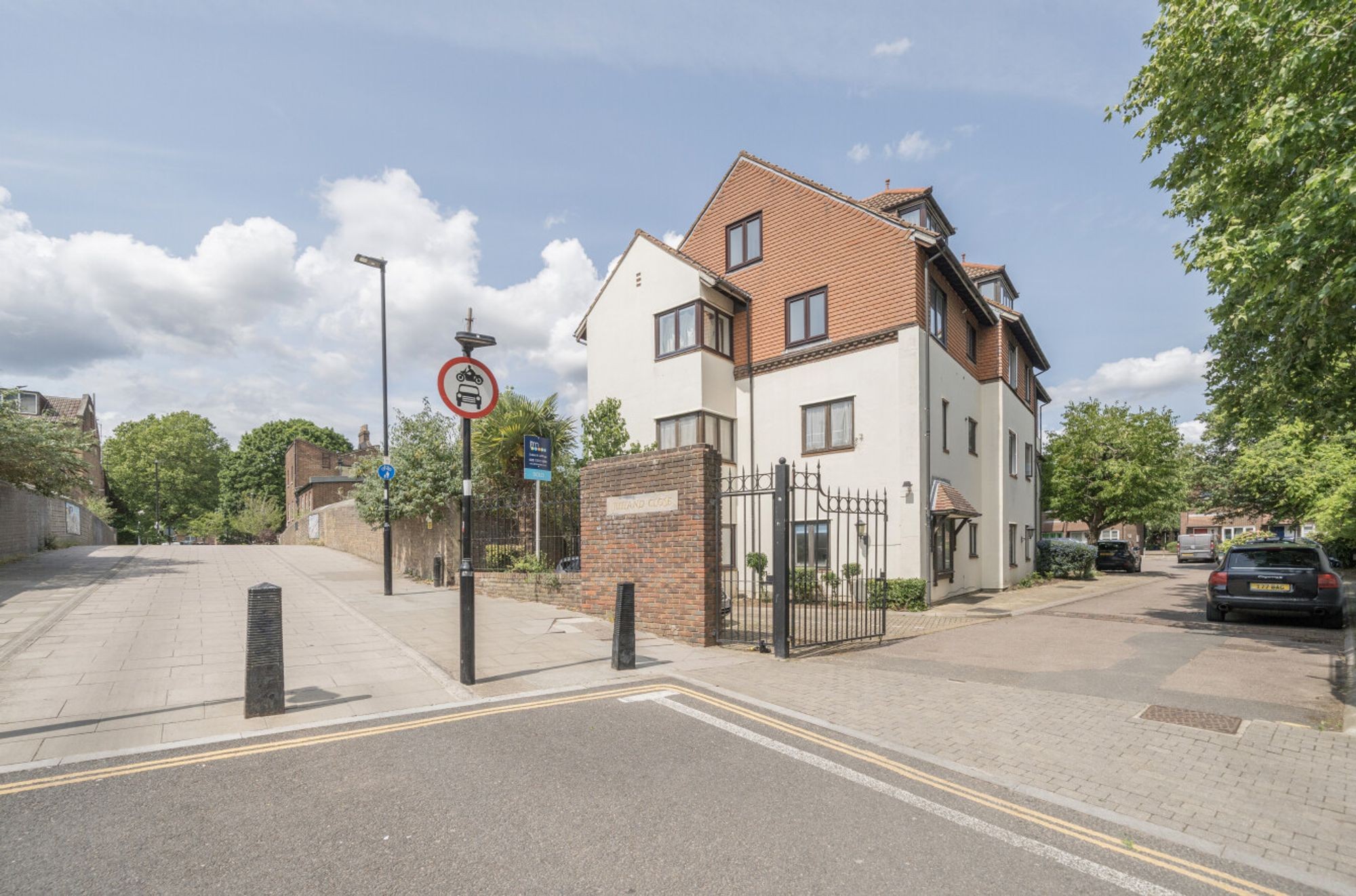 Images for Jutland Close, London, N19 EAID:2092695728 BID:a6721746-bd1f-4561-86df-c186f35b52e2