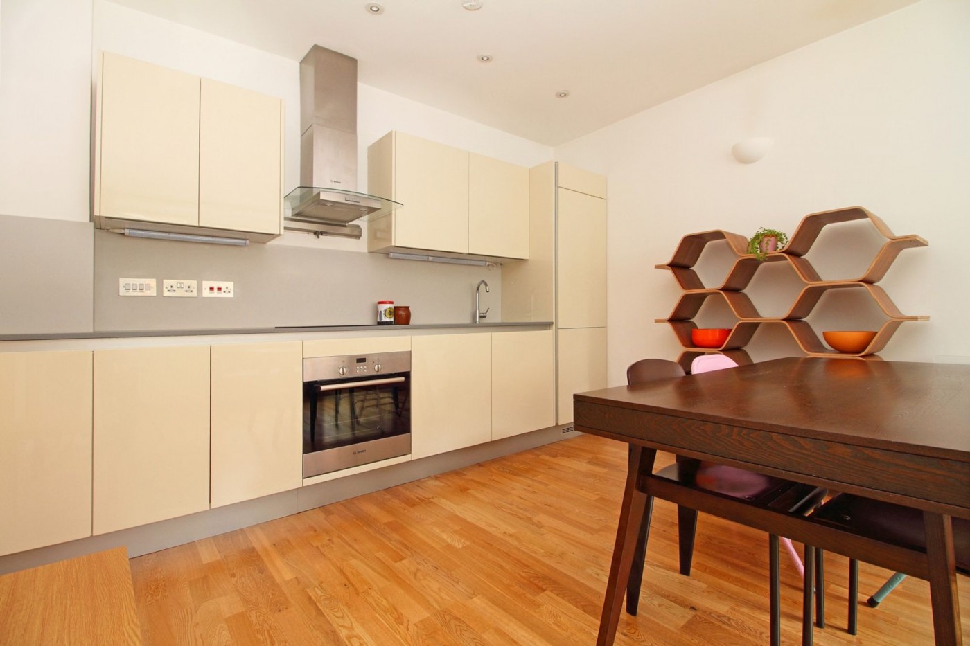 Images for Holloway Road, Whittington House, N19 EAID:2092695728 BID:a6721746-bd1f-4561-86df-c186f35b52e2