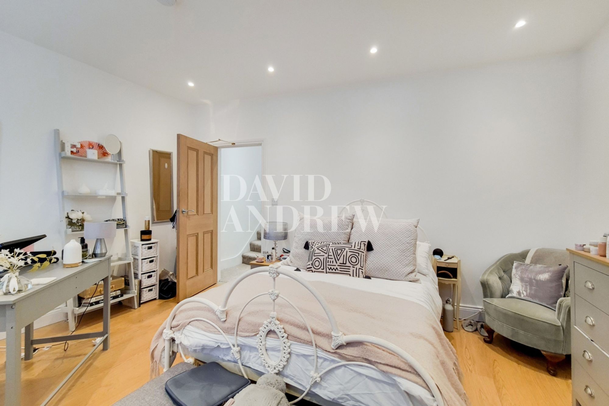 Images for Mayton Street, London, N7 EAID:2092695728 BID:a6721746-bd1f-4561-86df-c186f35b52e2