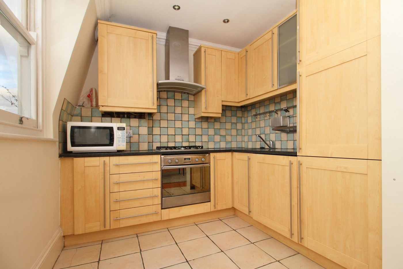 Images for Tollington Way, London, N7 EAID:2092695728 BID:a6721746-bd1f-4561-86df-c186f35b52e2