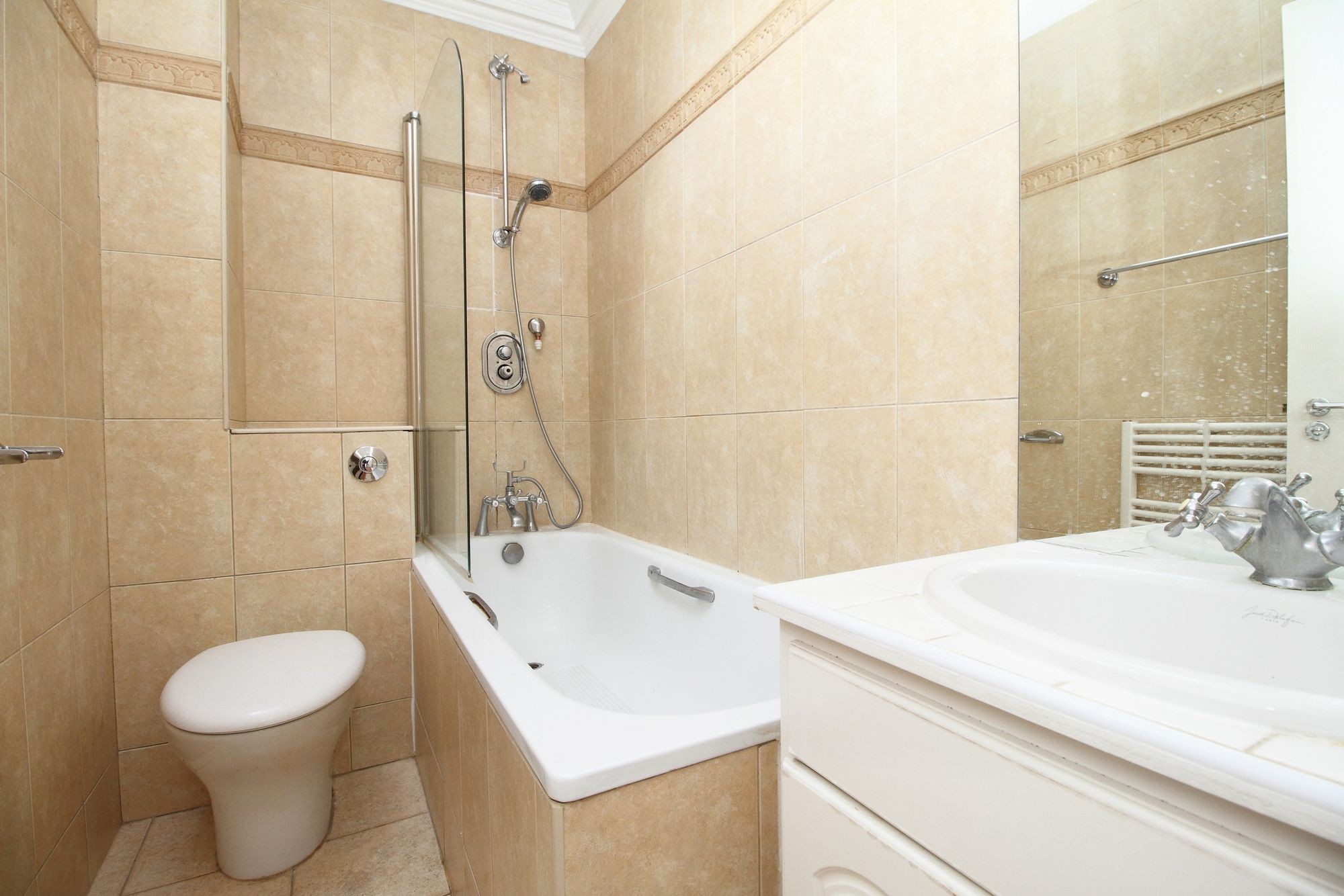 Images for Tollington Way, London, N7 EAID:2092695728 BID:a6721746-bd1f-4561-86df-c186f35b52e2