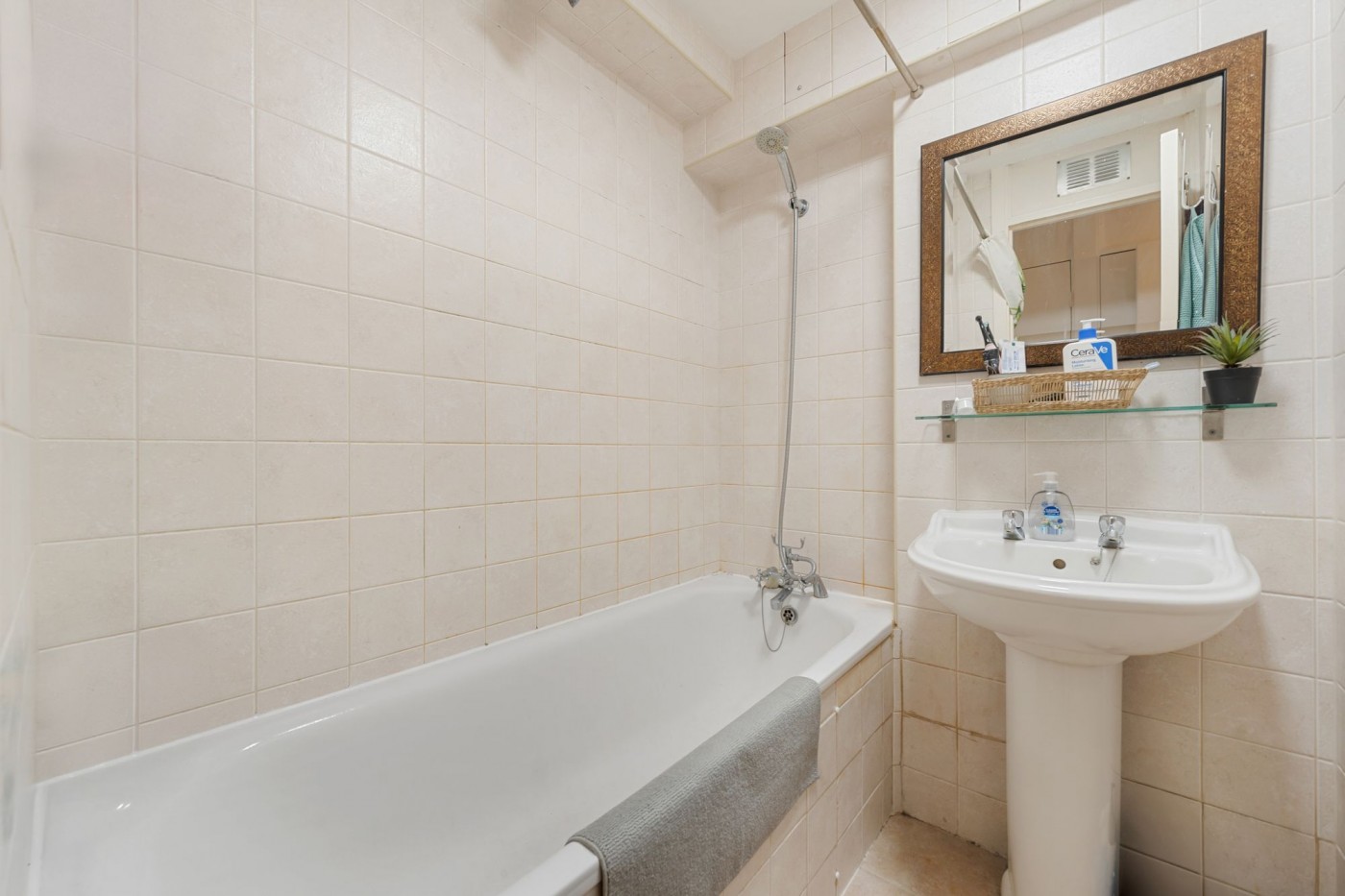 Images for Ashbrook Road, London, N19 EAID:2092695728 BID:a6721746-bd1f-4561-86df-c186f35b52e2
