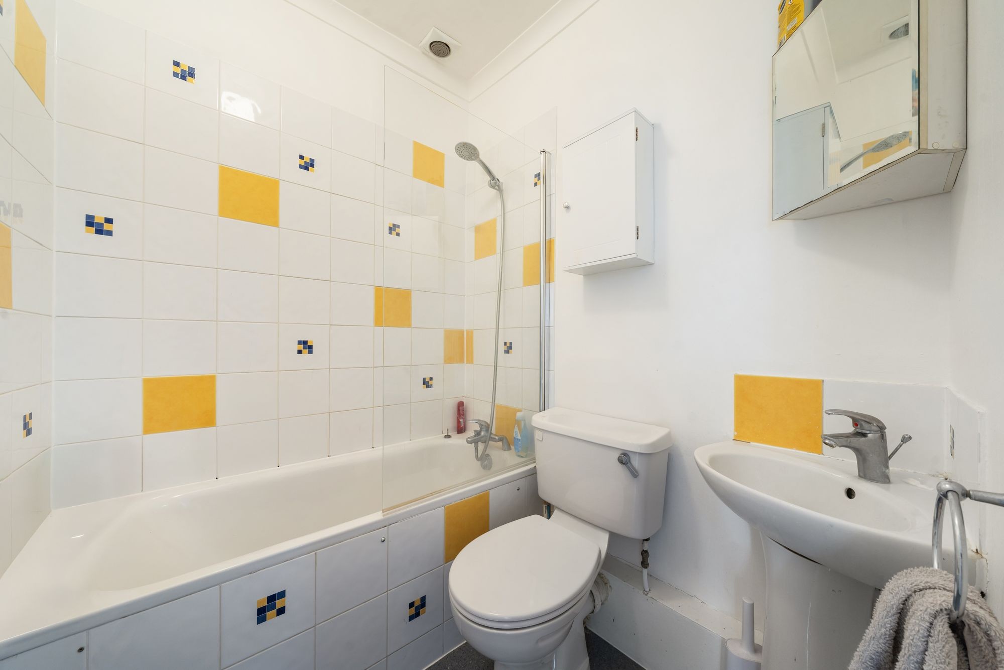 Images for Birnam Road, London, N4 EAID:2092695728 BID:d78cdad6-8851-45ca-b966-38a91e6bb6bf