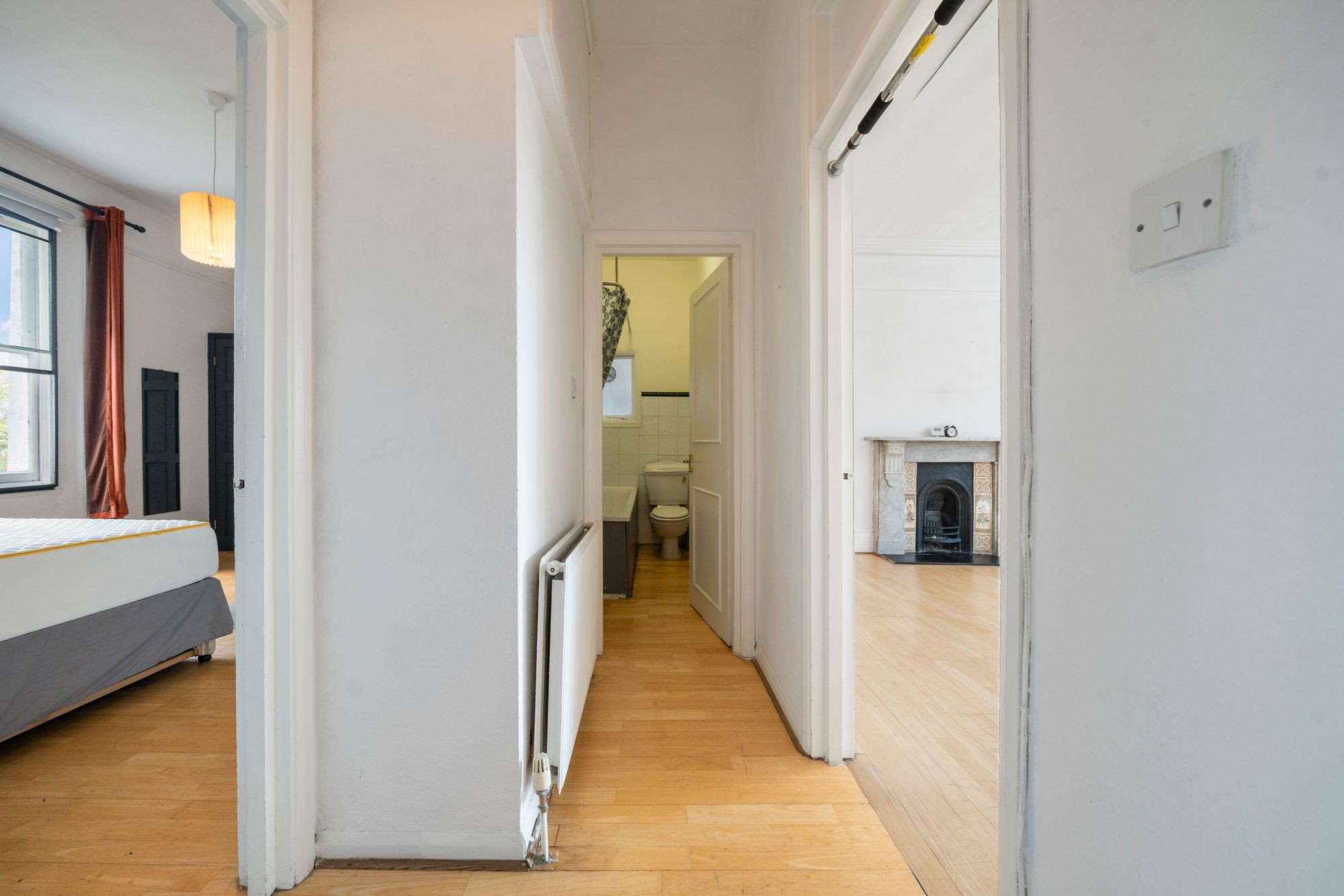 Images for Ferme Park Road, London, N4 EAID:2092695728 BID:d78cdad6-8851-45ca-b966-38a91e6bb6bf