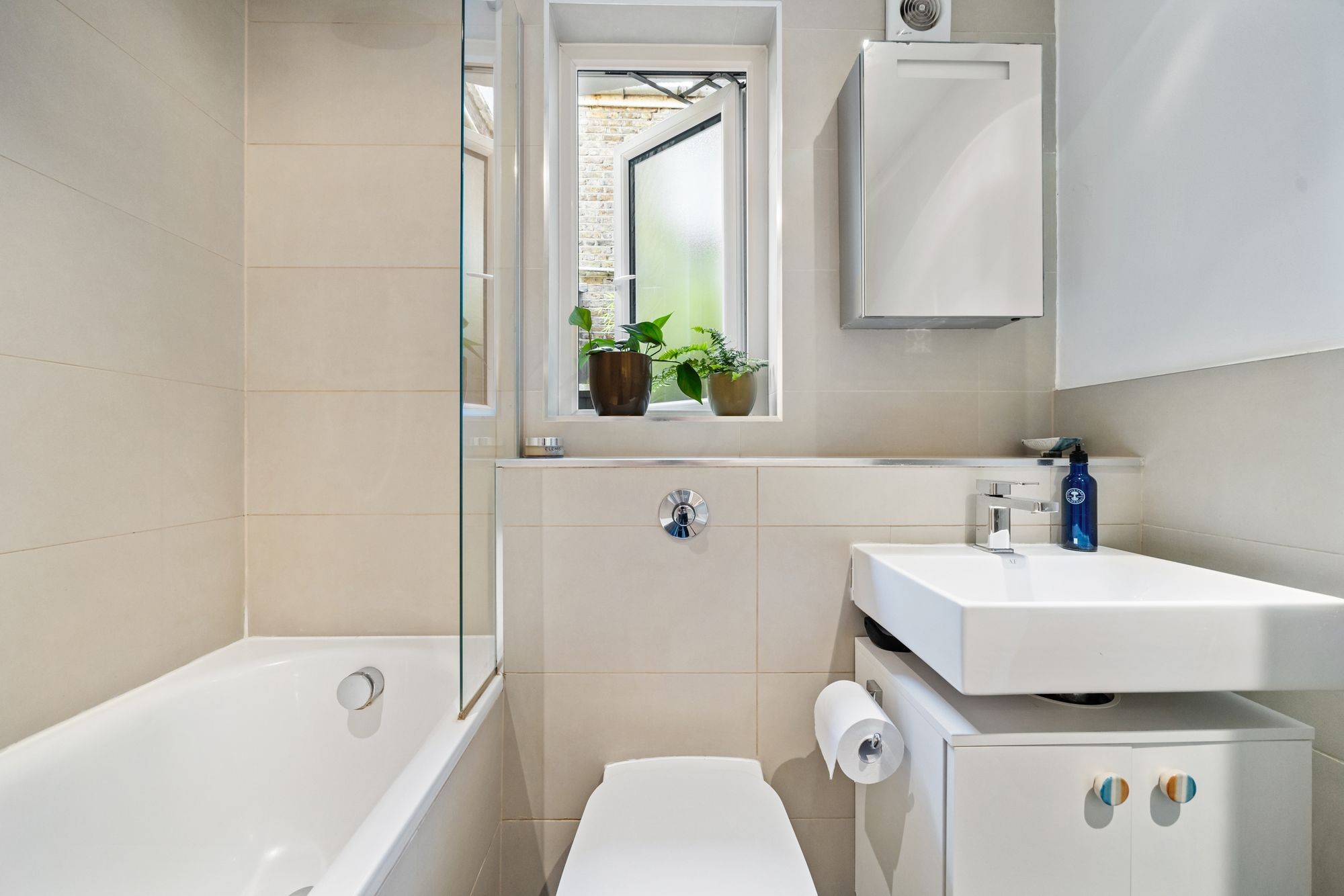 Images for Evershot Road, London, N4 EAID:2092695728 BID:d78cdad6-8851-45ca-b966-38a91e6bb6bf