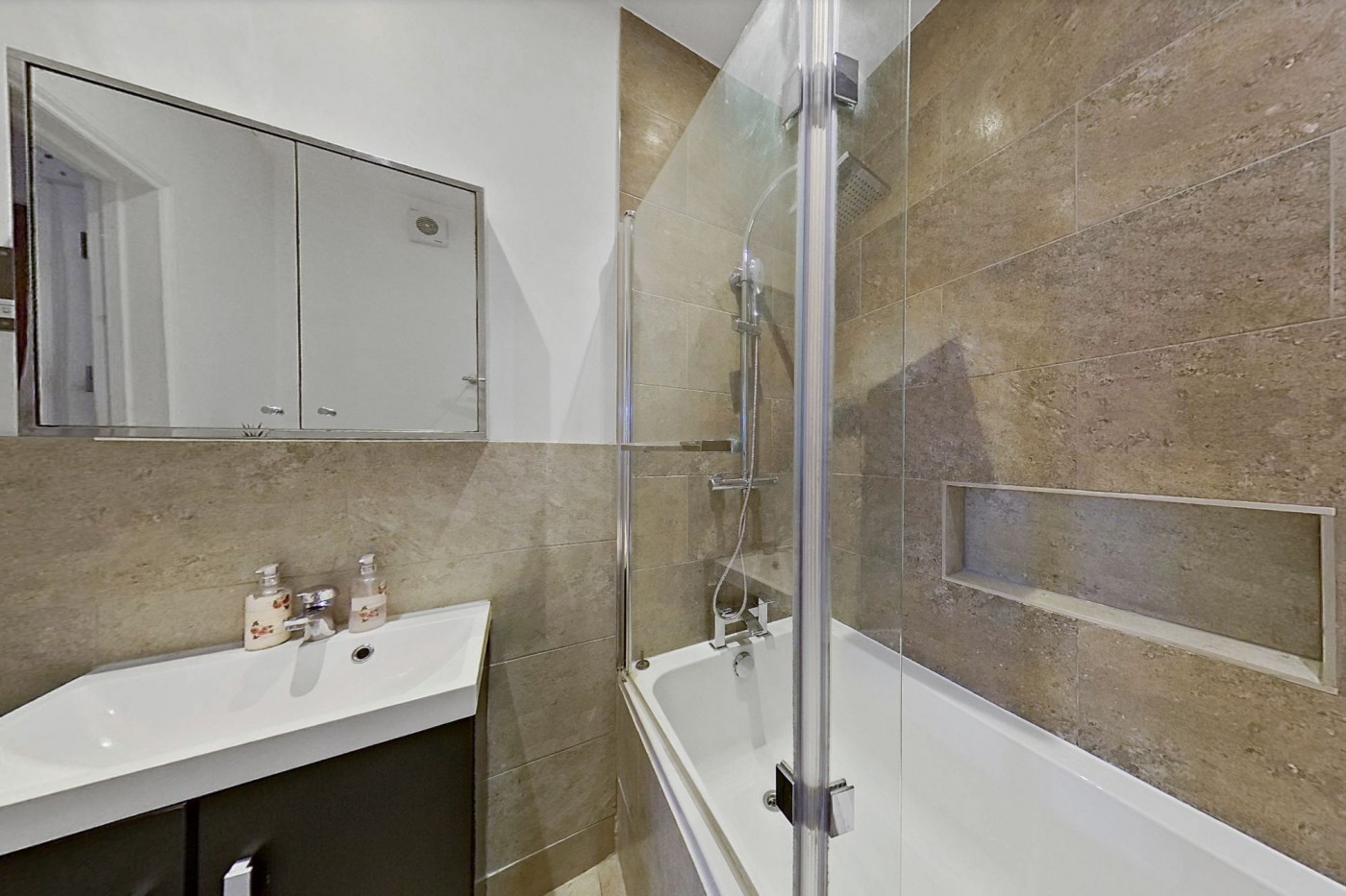 Images for Playford Road, London, N4 EAID:2092695728 BID:d78cdad6-8851-45ca-b966-38a91e6bb6bf
