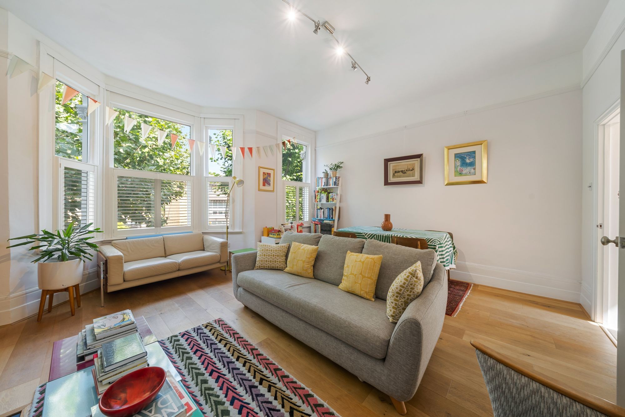 Images for Hanley Road, London, N4 EAID:2092695728 BID:d78cdad6-8851-45ca-b966-38a91e6bb6bf