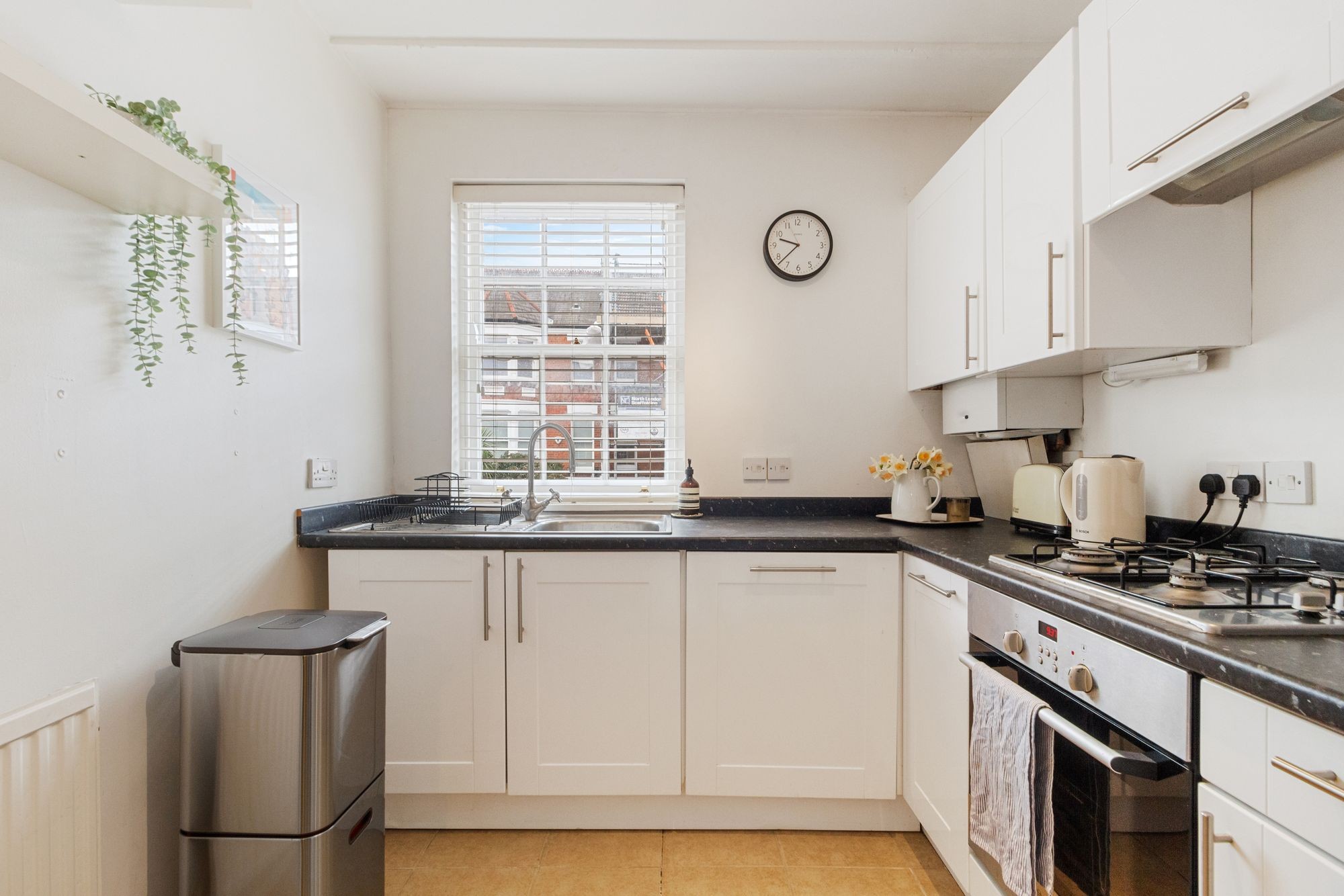 Images for Stapleton Hall Road, London, N4 EAID:2092695728 BID:d78cdad6-8851-45ca-b966-38a91e6bb6bf