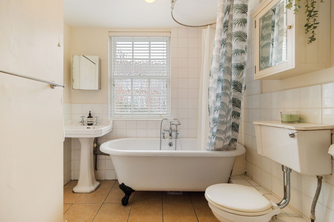 Images for Stapleton Hall Road, London, N4 EAID:2092695728 BID:d78cdad6-8851-45ca-b966-38a91e6bb6bf