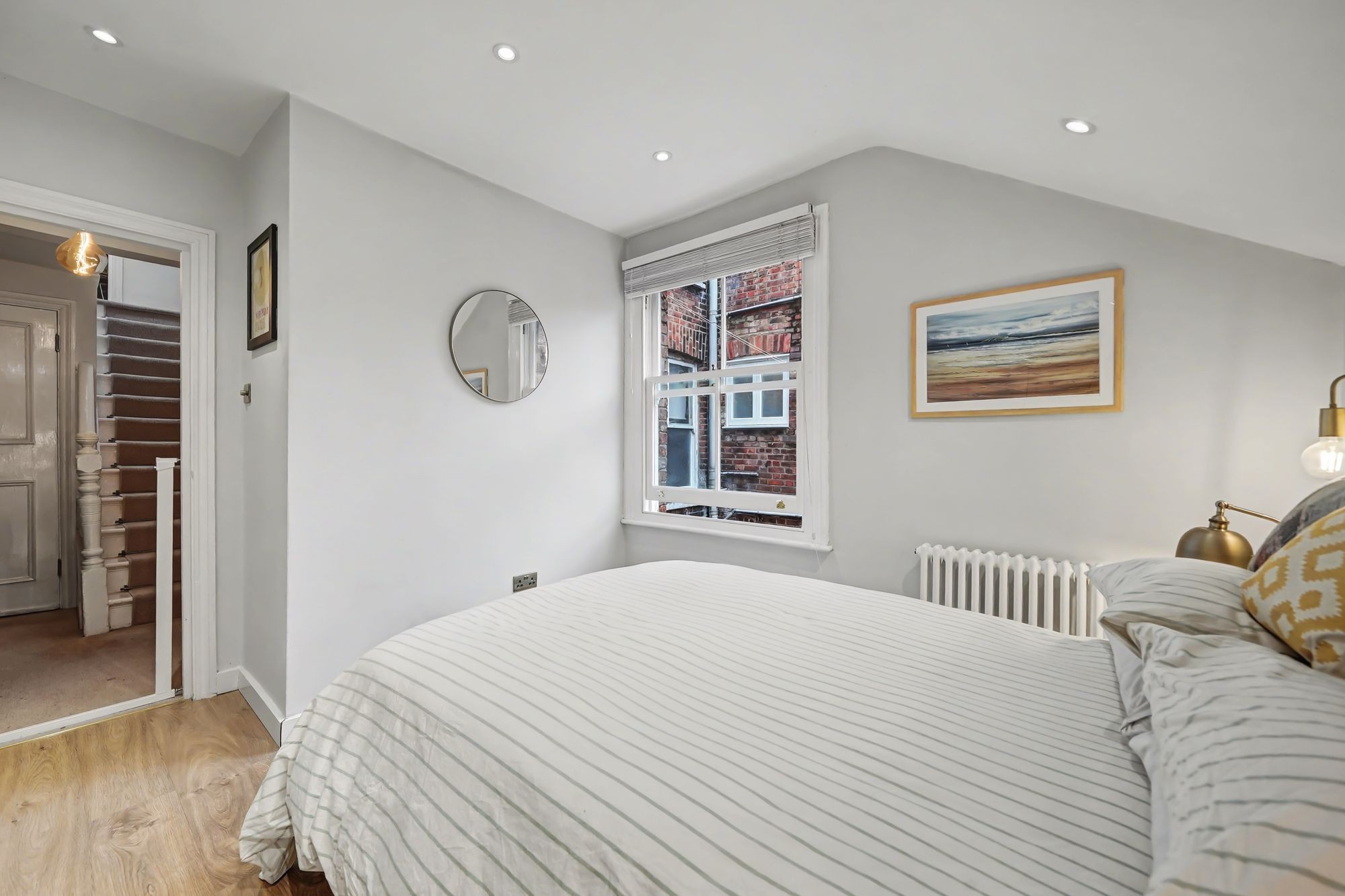 Images for Birnam Road, London, N4 EAID:2092695728 BID:d78cdad6-8851-45ca-b966-38a91e6bb6bf