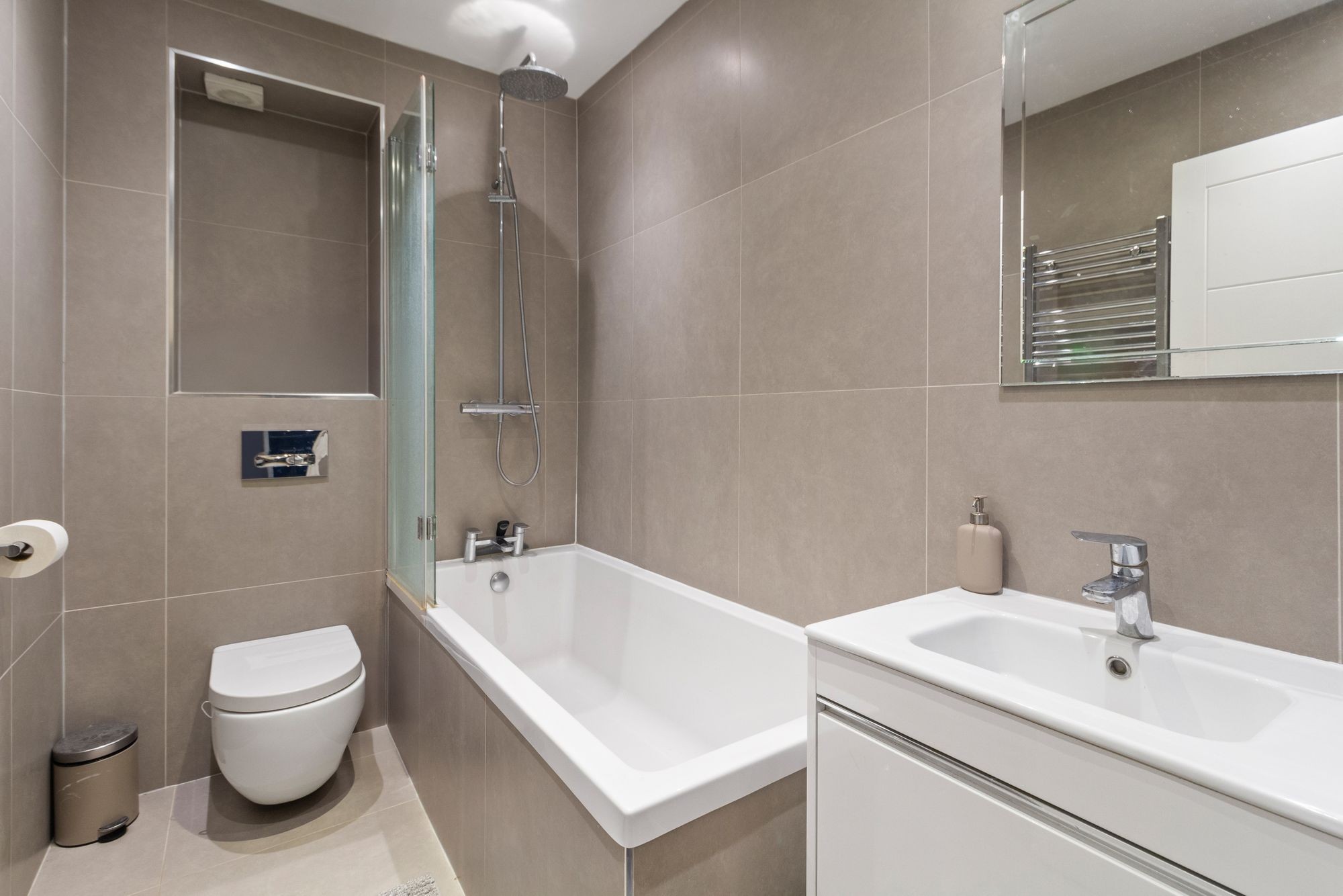 Images for Tollington Park, London, N4 EAID:2092695728 BID:d78cdad6-8851-45ca-b966-38a91e6bb6bf