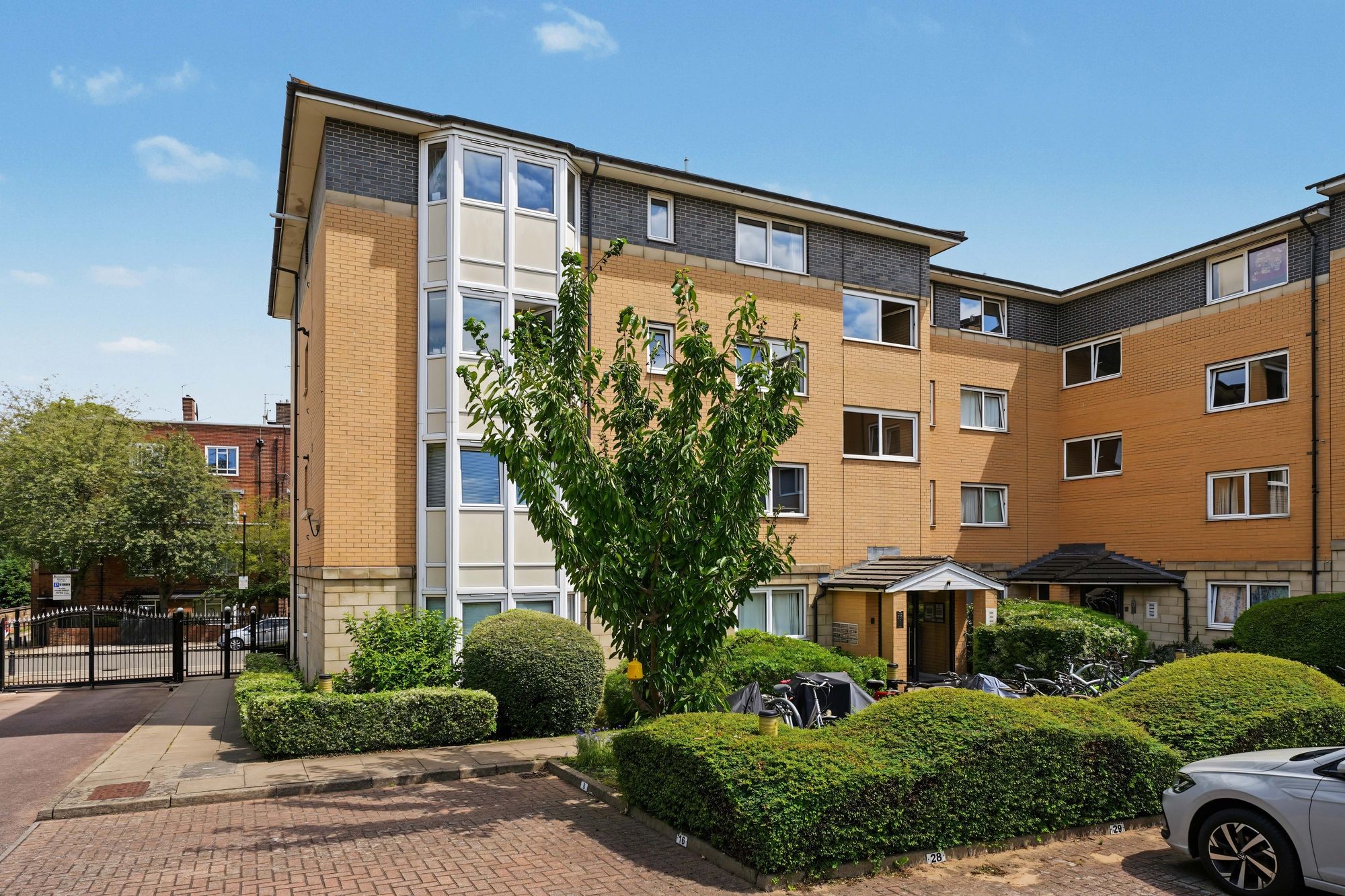 Images for Tollington Park, Nightingale Court, N4 EAID:2092695728 BID:d78cdad6-8851-45ca-b966-38a91e6bb6bf