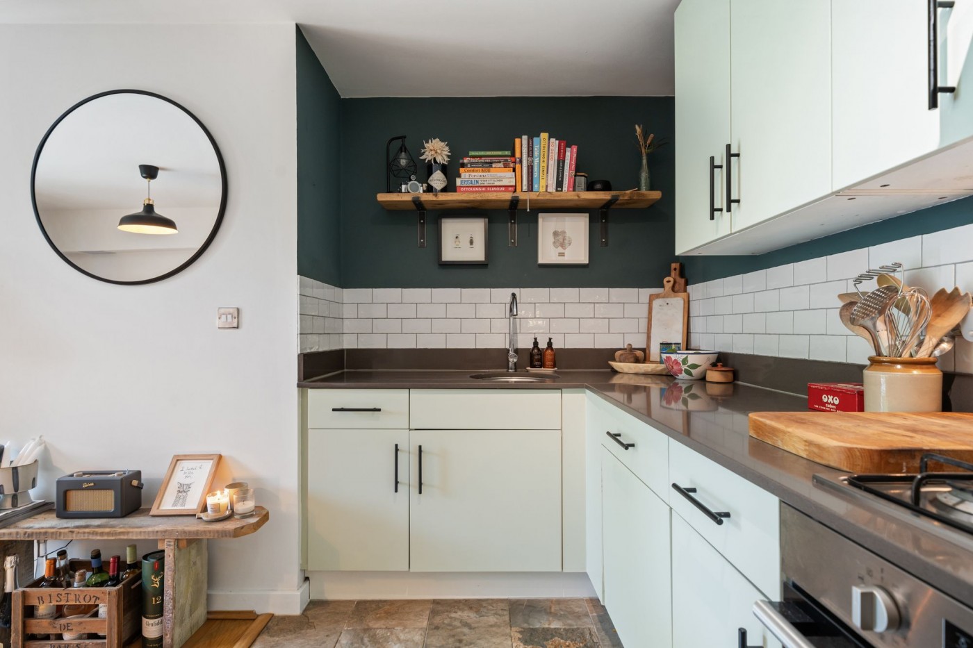 Images for Dickenson Road, London, N8 EAID:2092695728 BID:d78cdad6-8851-45ca-b966-38a91e6bb6bf
