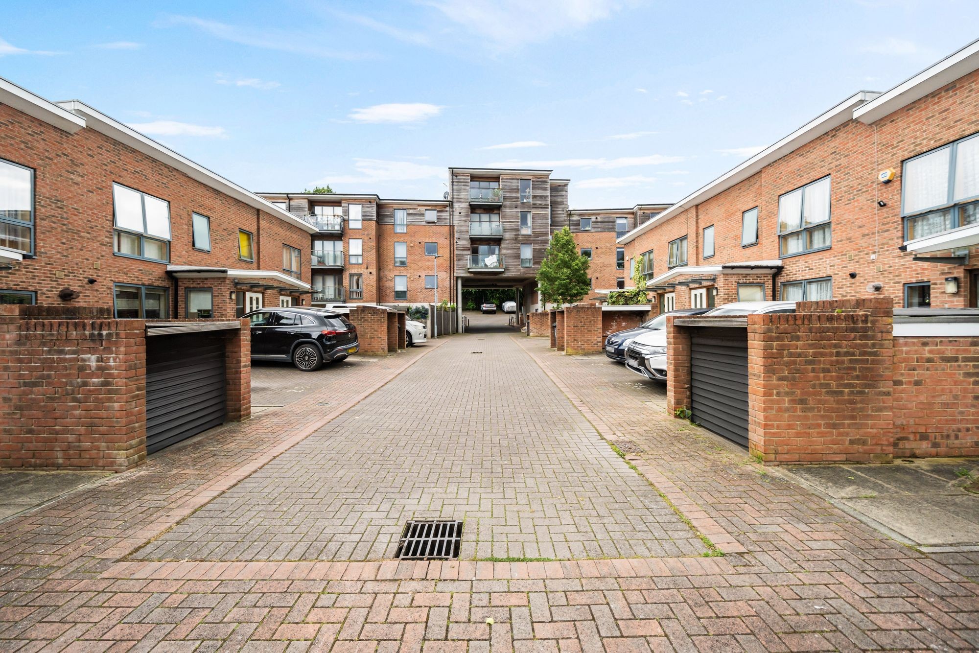 Images for Dickenson Road, London, N8 EAID:2092695728 BID:d78cdad6-8851-45ca-b966-38a91e6bb6bf