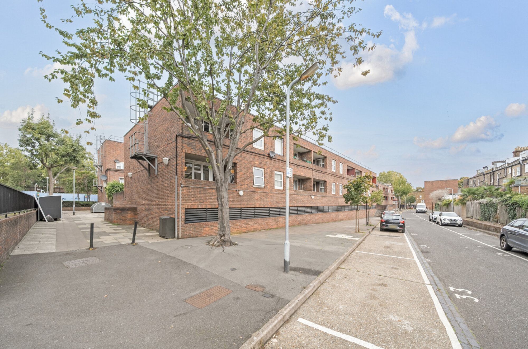 Images for Mowatt Close, London, N19 EAID:2092695728 BID:a6721746-bd1f-4561-86df-c186f35b52e2