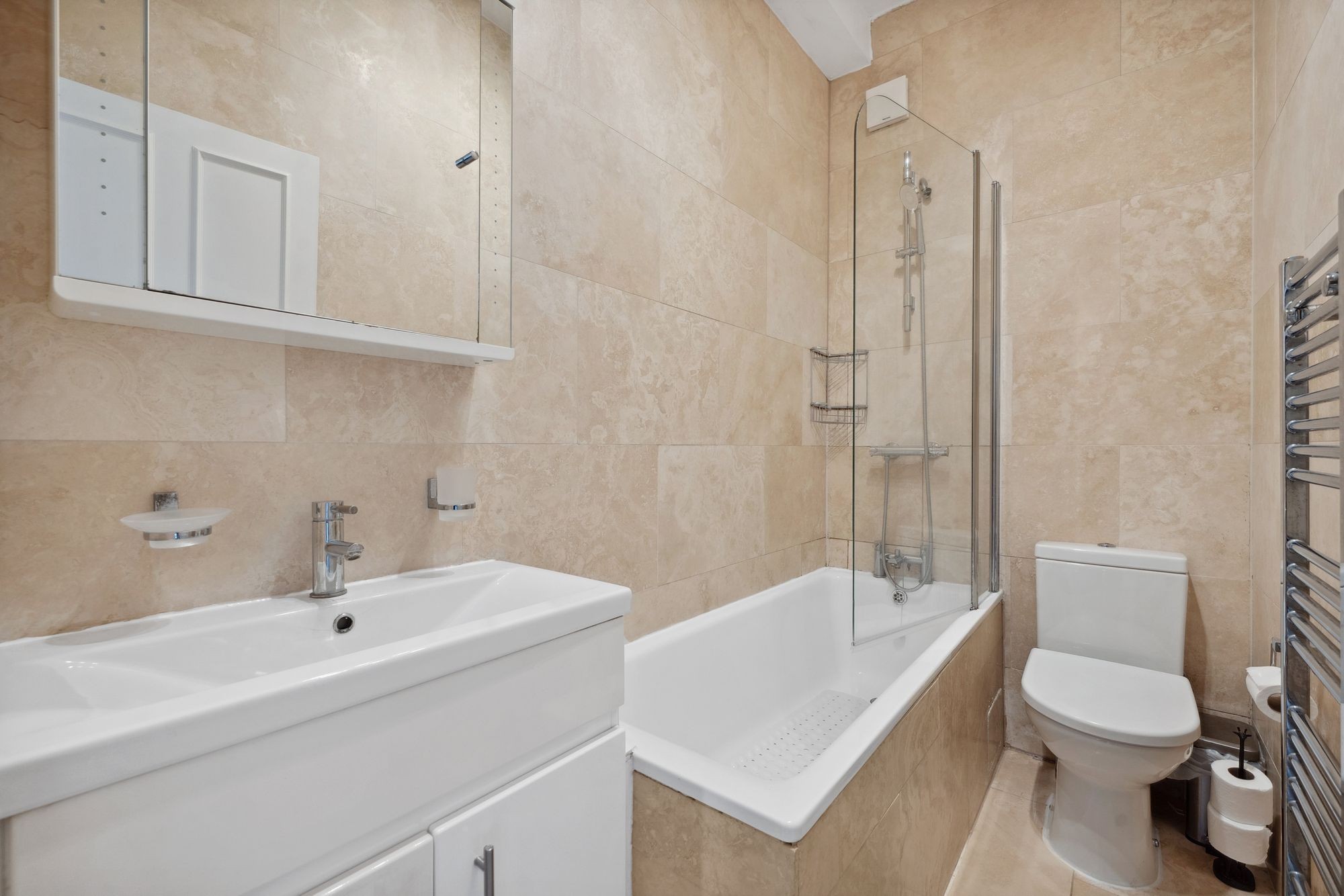Images for Carleton Road, London, N7 EAID:2092695728 BID:a6721746-bd1f-4561-86df-c186f35b52e2