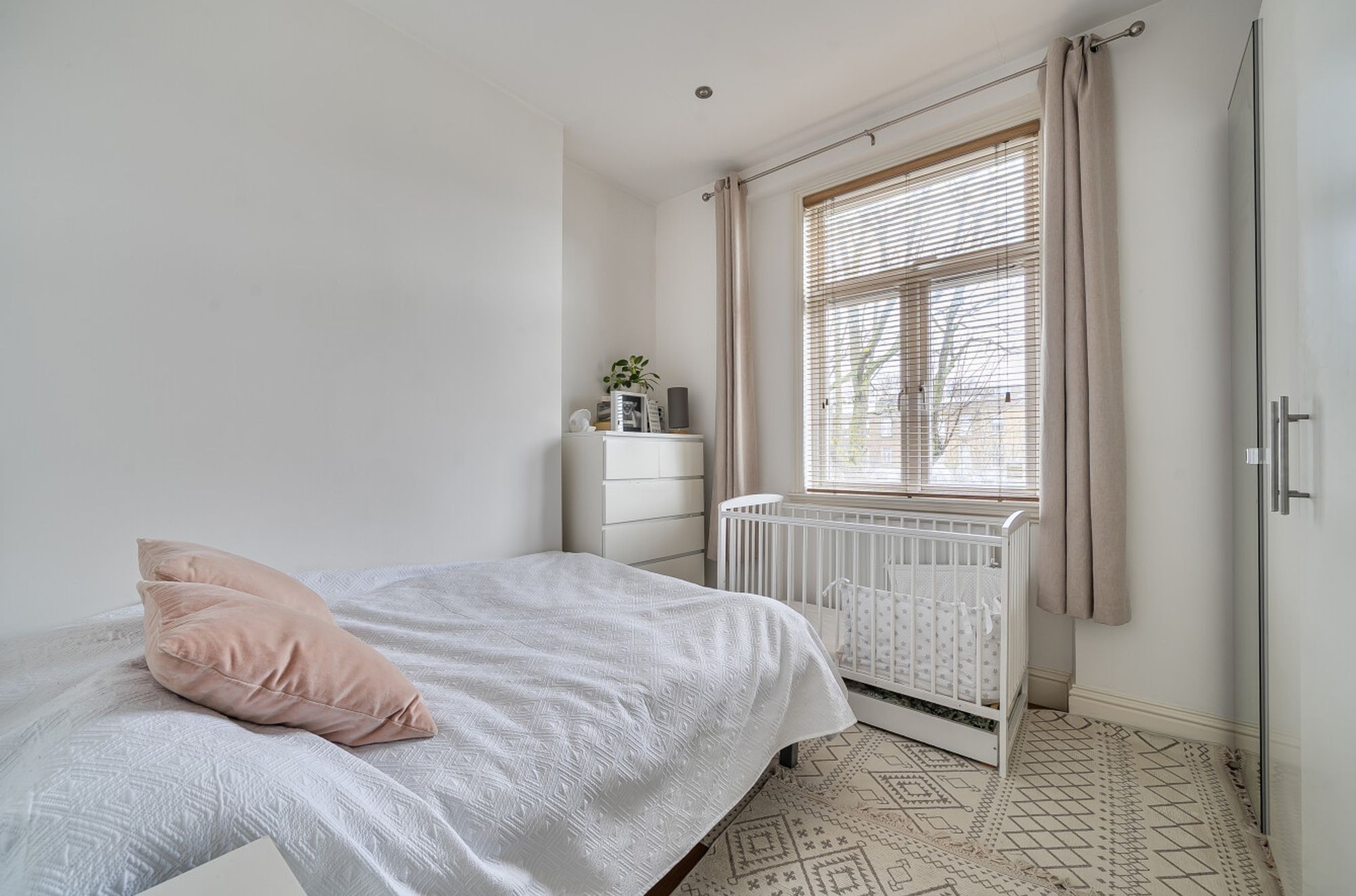 Images for Axminster Road, London, N7 EAID:2092695728 BID:a6721746-bd1f-4561-86df-c186f35b52e2