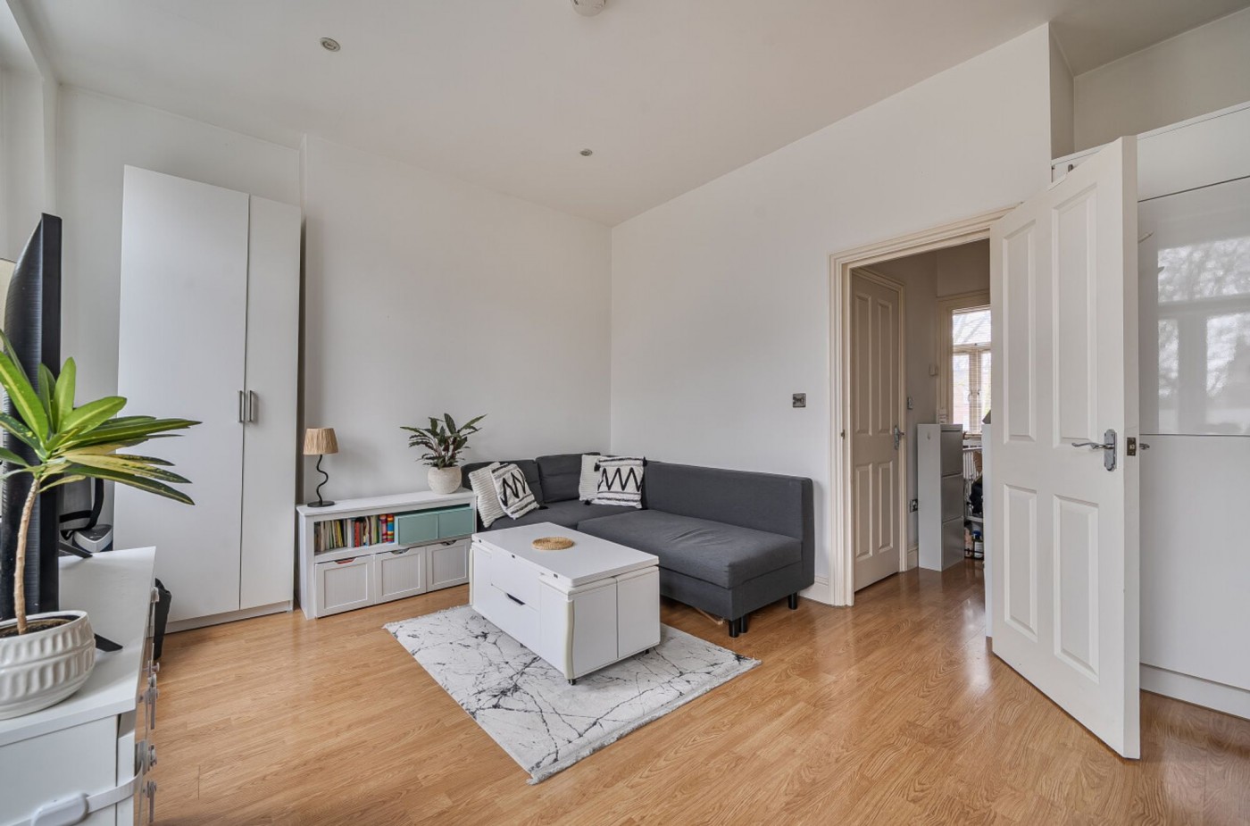 Images for Axminster Road, London, N7 EAID:2092695728 BID:a6721746-bd1f-4561-86df-c186f35b52e2