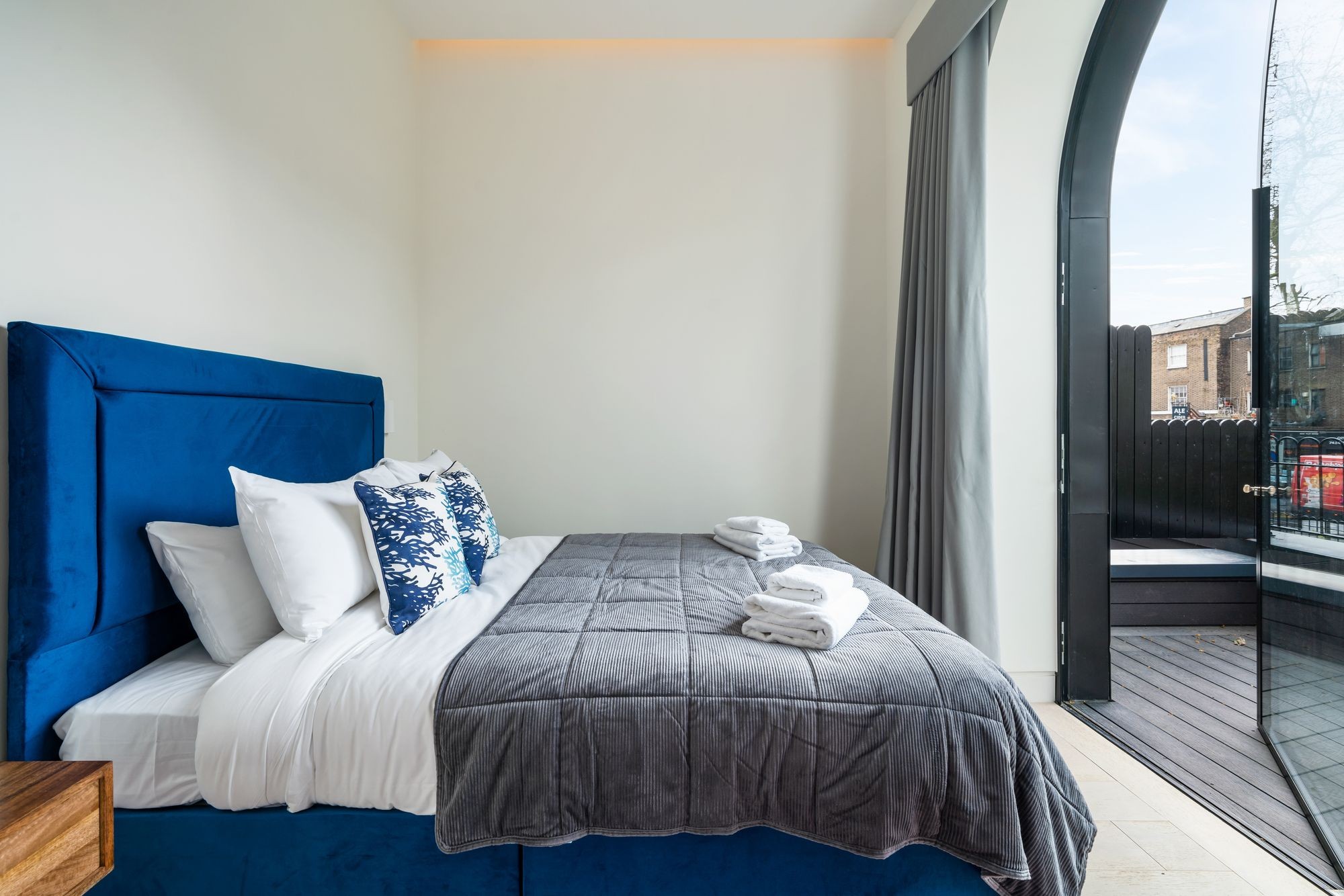 Images for Highgate Road, London, NW5 EAID:2092695728 BID:a6721746-bd1f-4561-86df-c186f35b52e2