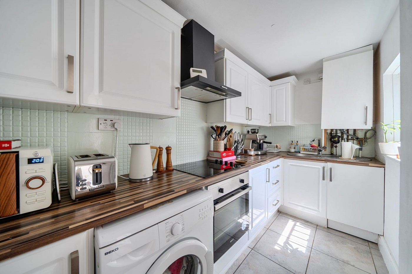 Images for Medina Road, London, N7 EAID:2092695728 BID:a6721746-bd1f-4561-86df-c186f35b52e2