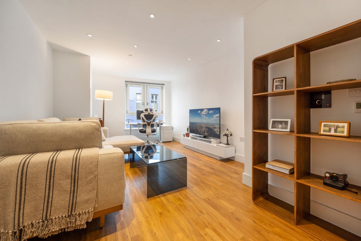 Images for Queensland Road, London, N7 EAID:2092695728 BID:a6721746-bd1f-4561-86df-c186f35b52e2