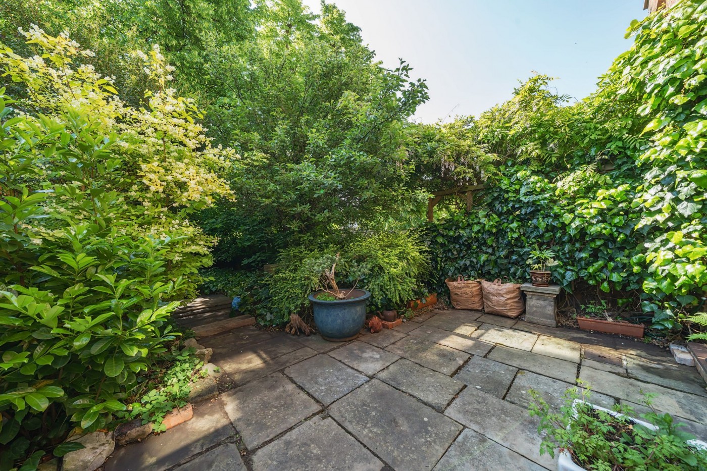 Images for Whitehall Park, London, N19 EAID:2092695728 BID:a6721746-bd1f-4561-86df-c186f35b52e2
