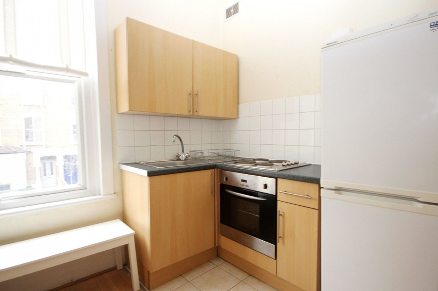 Images for Kings Crescent, London, N4 EAID:2092695728 BID:03b1b085-2c4d-4c75-8eea-20939b8639ac