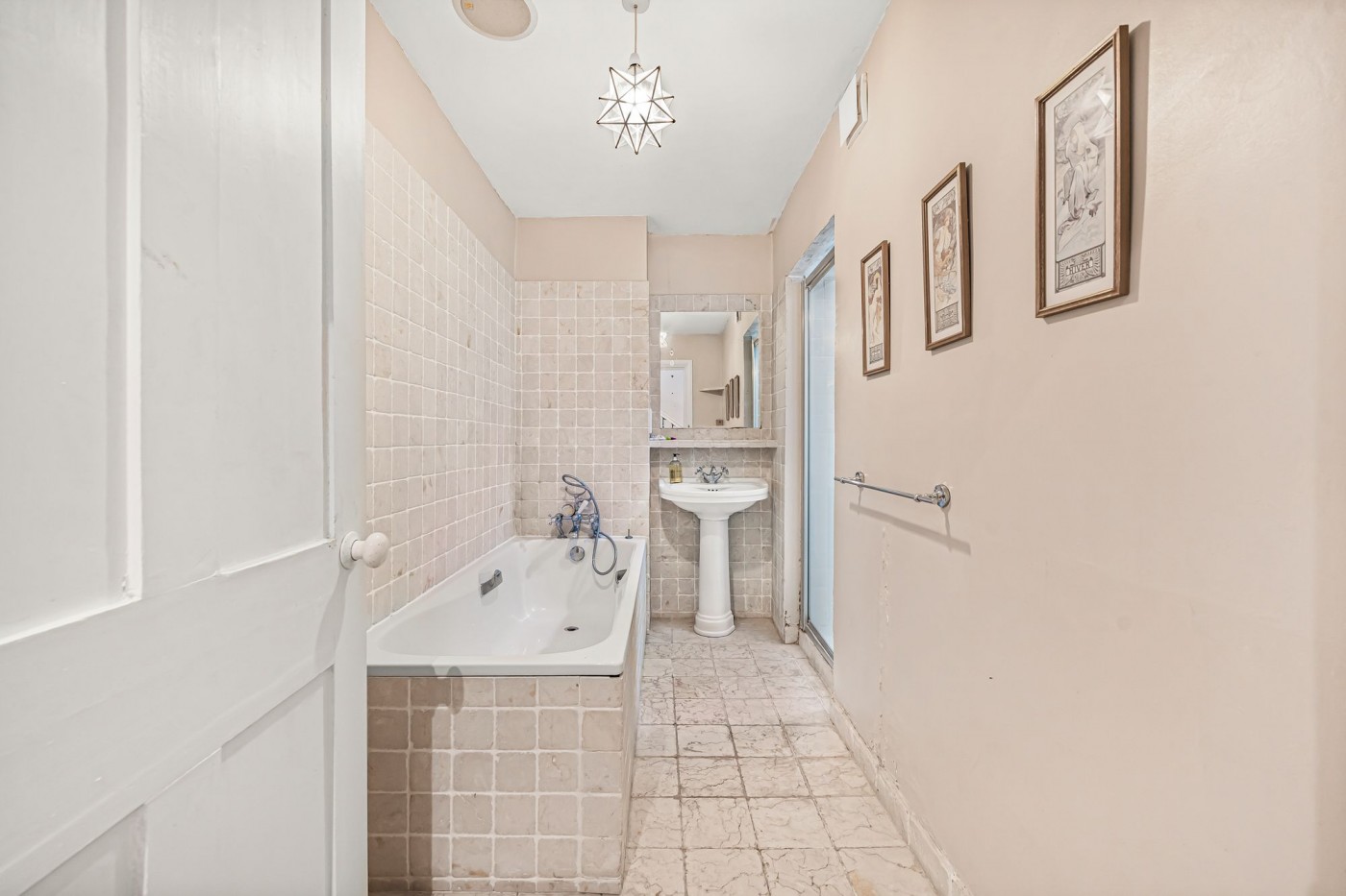 Images for Hanley Road, London, N4 EAID:2092695728 BID:d78cdad6-8851-45ca-b966-38a91e6bb6bf