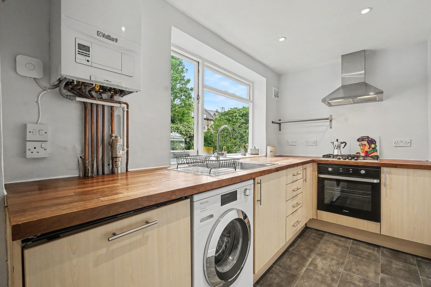 Images for Stroud Green Road, London, N4 EAID:2092695728 BID:d78cdad6-8851-45ca-b966-38a91e6bb6bf