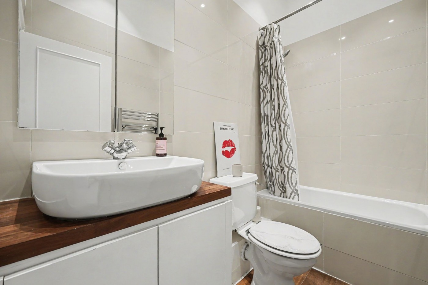 Images for Stroud Green Road, London, N4 EAID:2092695728 BID:d78cdad6-8851-45ca-b966-38a91e6bb6bf