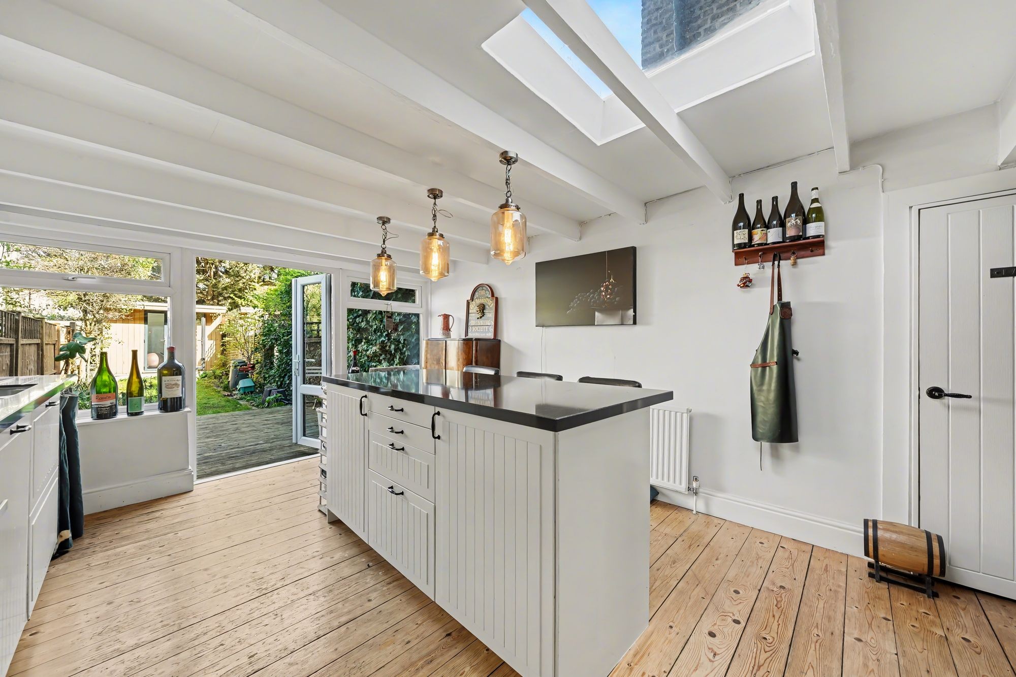 Endymion Road, London, N4