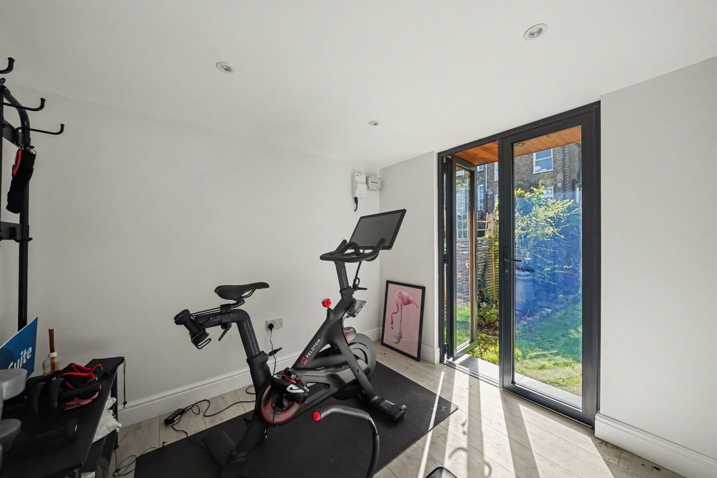 Images for Endymion Road, London, N4 EAID:2092695728 BID:d78cdad6-8851-45ca-b966-38a91e6bb6bf