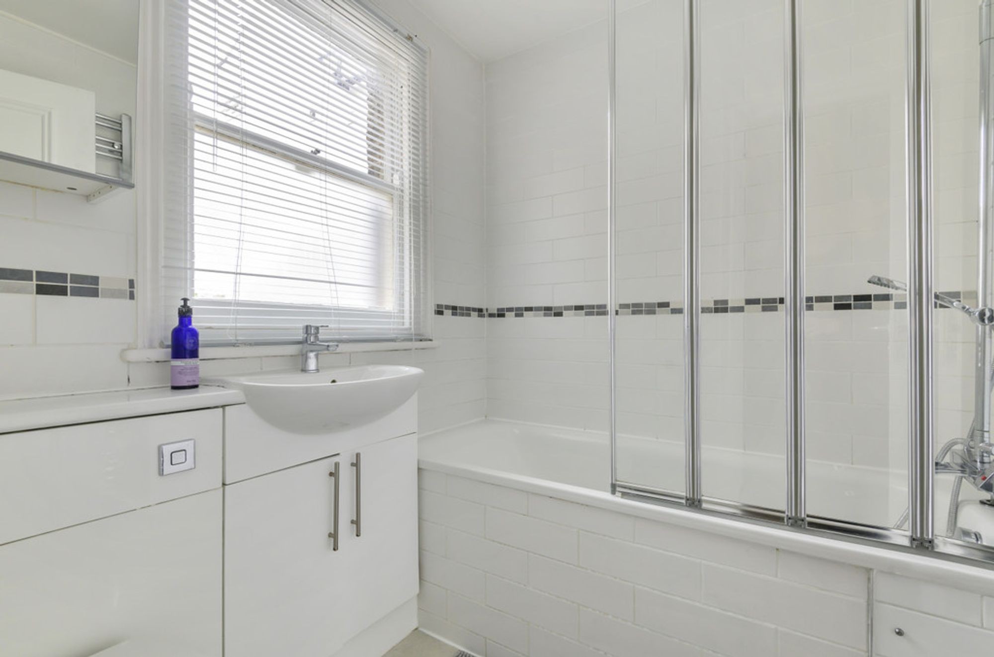 Images for Adolphus Road, London, N4 EAID:2092695728 BID:03b1b085-2c4d-4c75-8eea-20939b8639ac