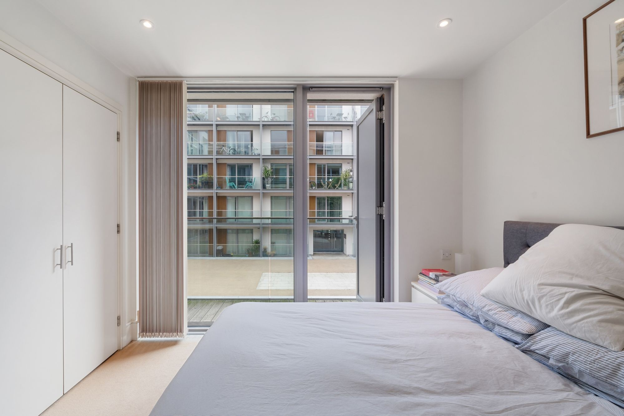 Images for Highbury Stadium Square, London, N5 EAID:2092695728 BID:03b1b085-2c4d-4c75-8eea-20939b8639ac