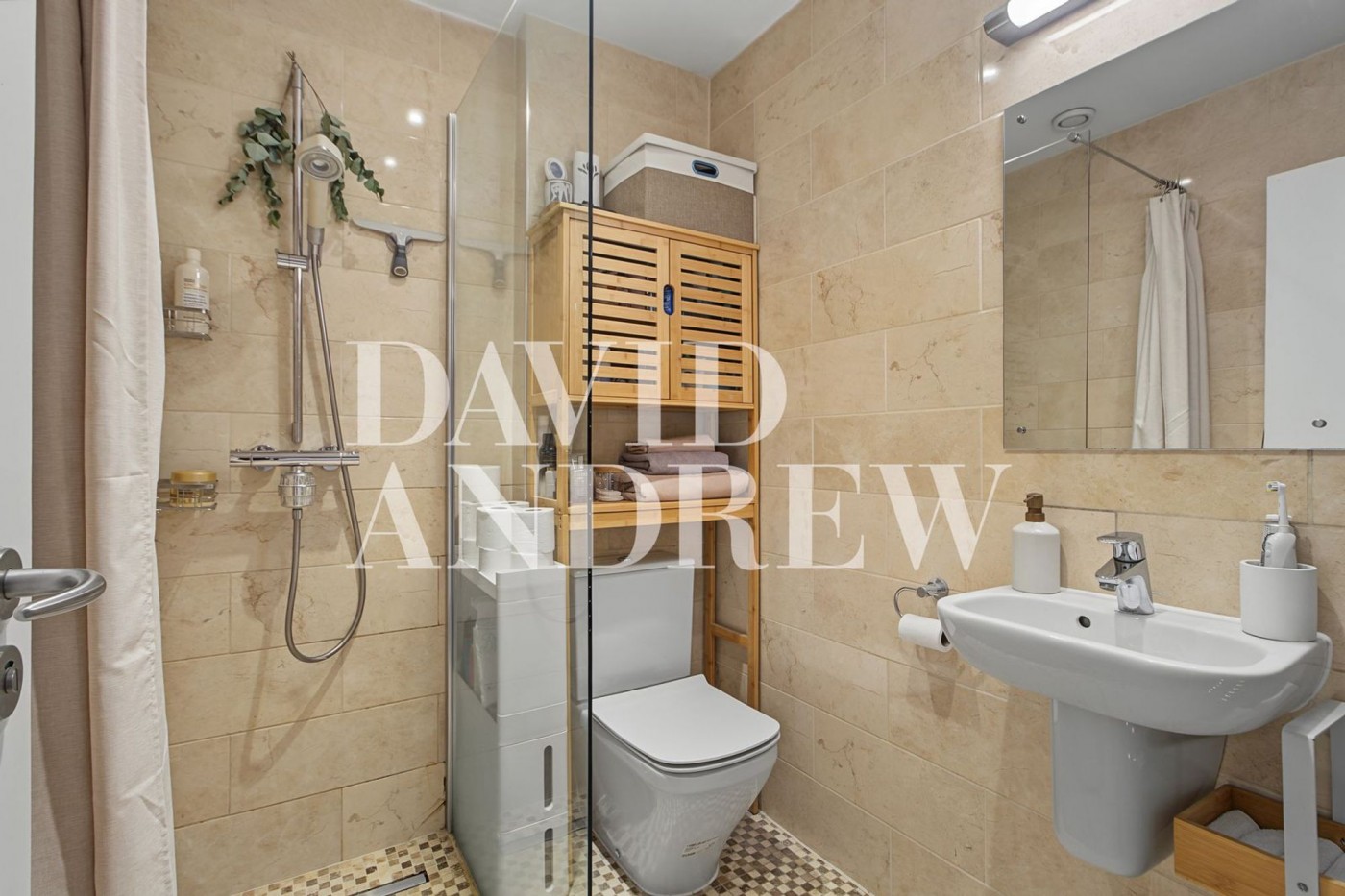 Images for Upper Street, London, N1 EAID:2092695728 BID:03b1b085-2c4d-4c75-8eea-20939b8639ac